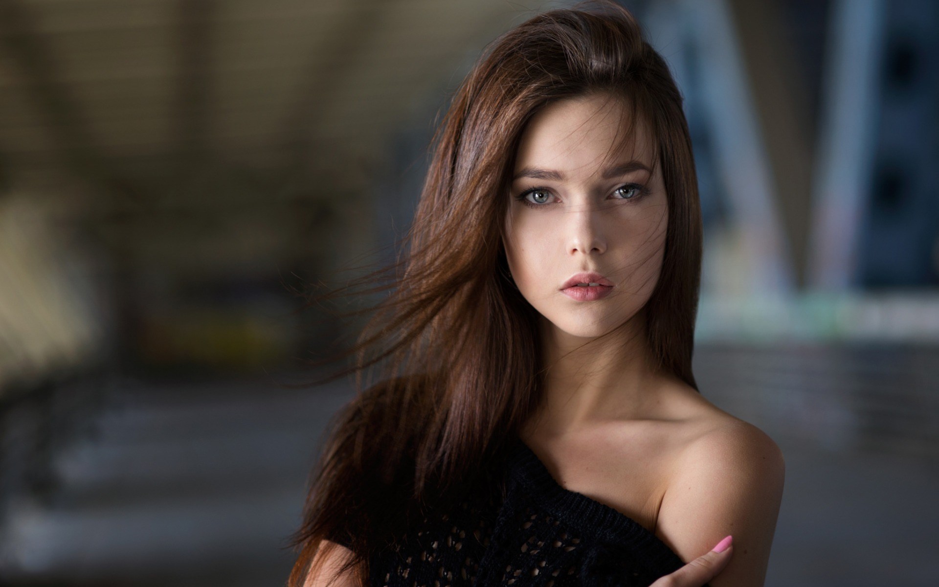 Woman with long brown hair HD Wallpaper