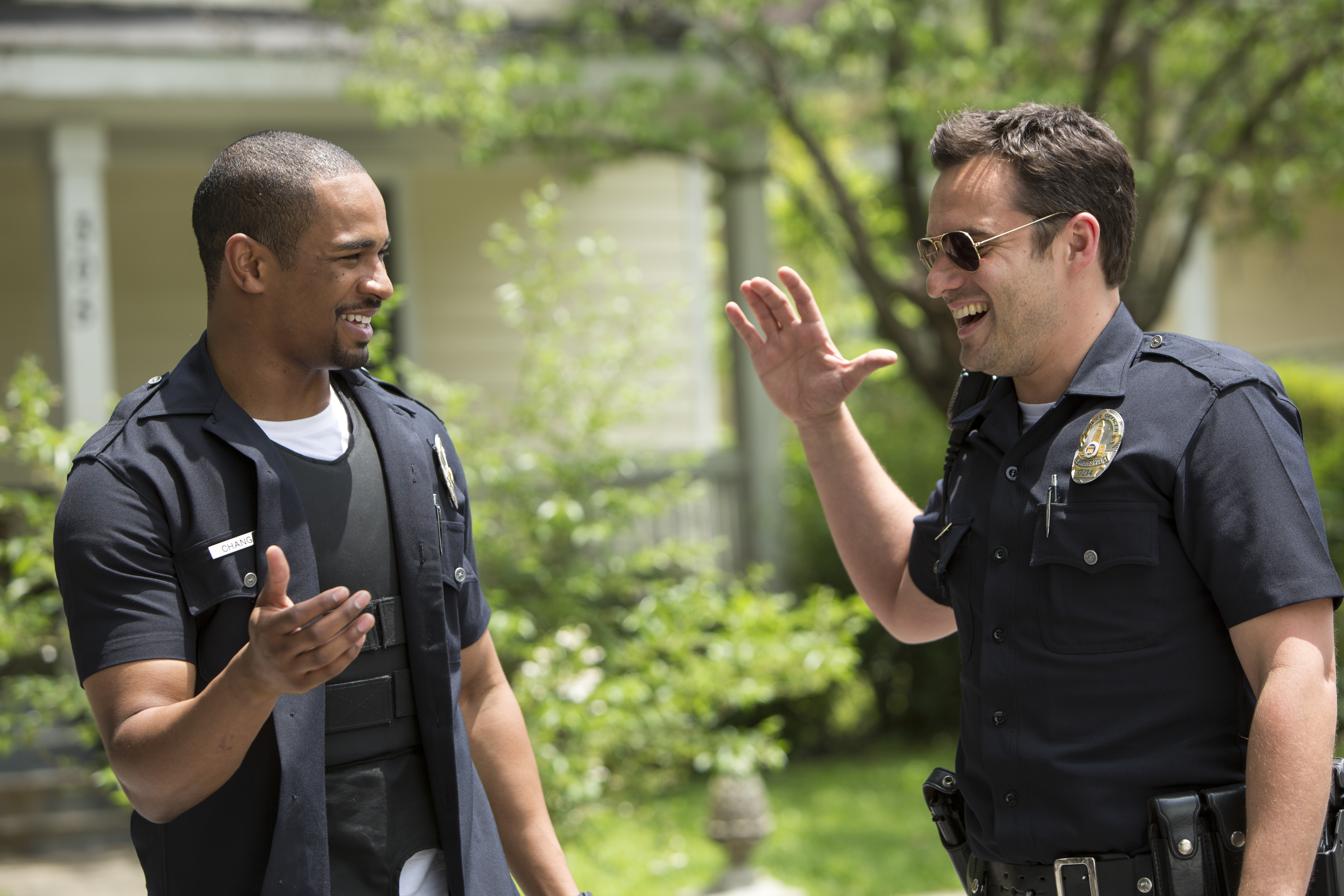 Damon Wayans Jr. and another man as police officers HD Wallpaper