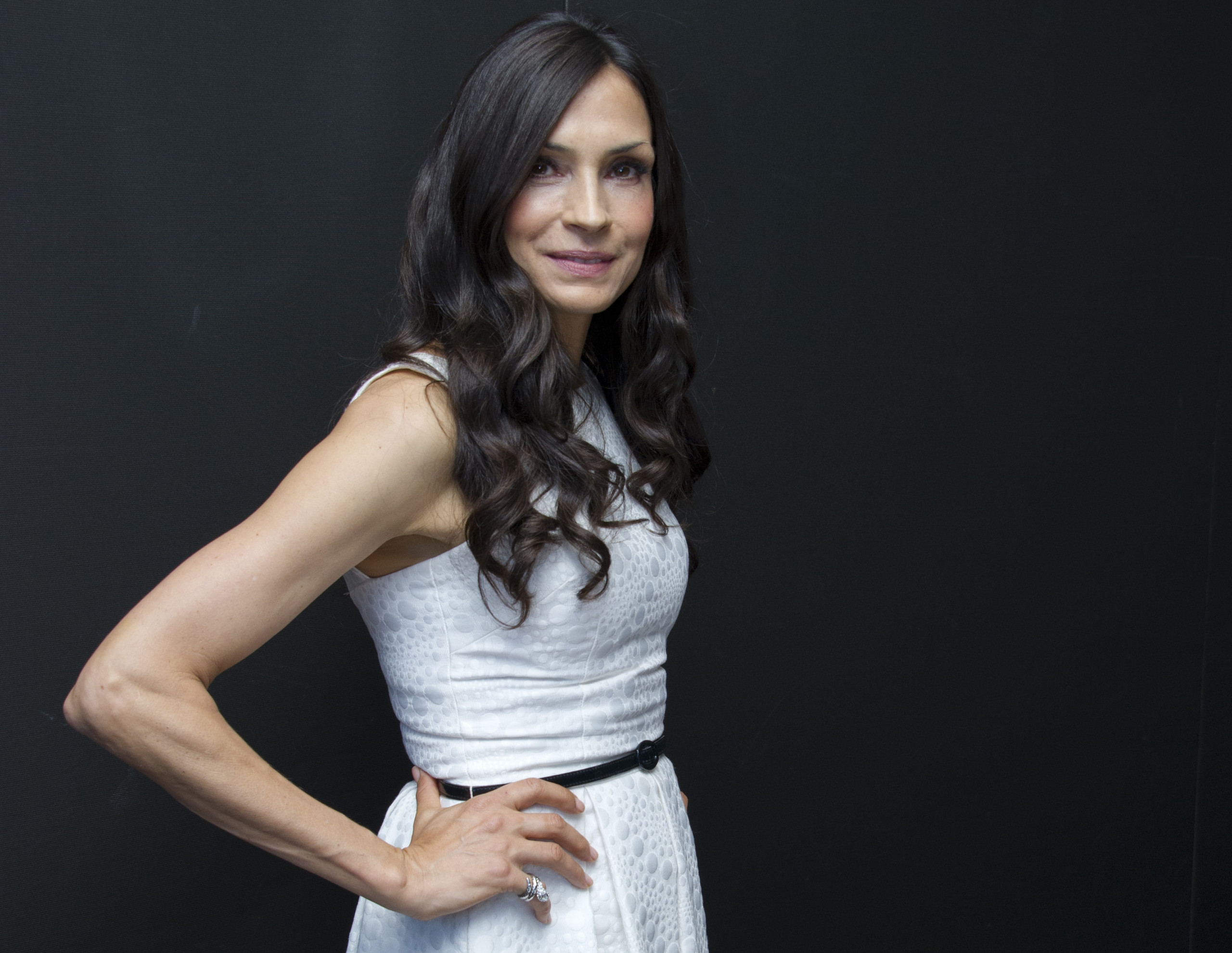 Famke Janssen HD Wallpaper