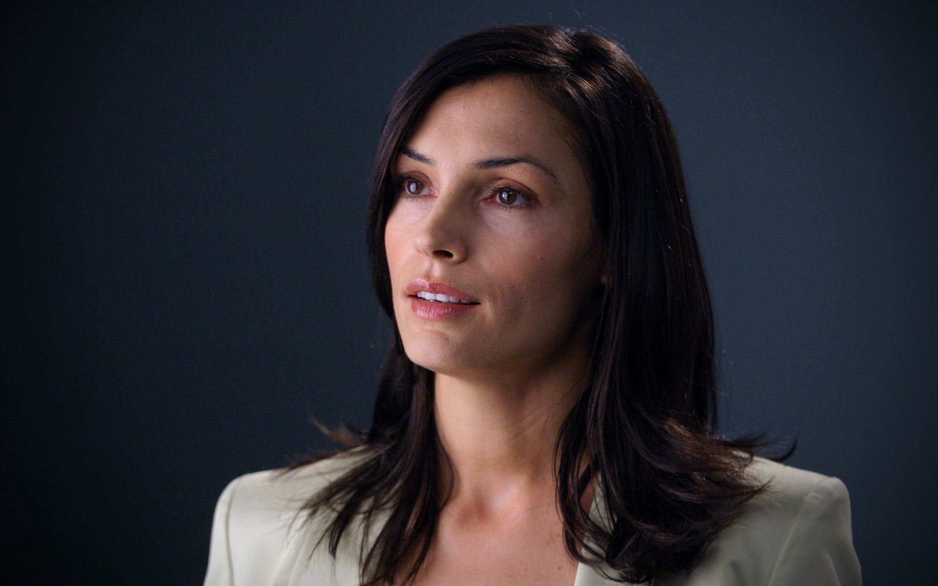 Famke Janssen HD Wallpaper