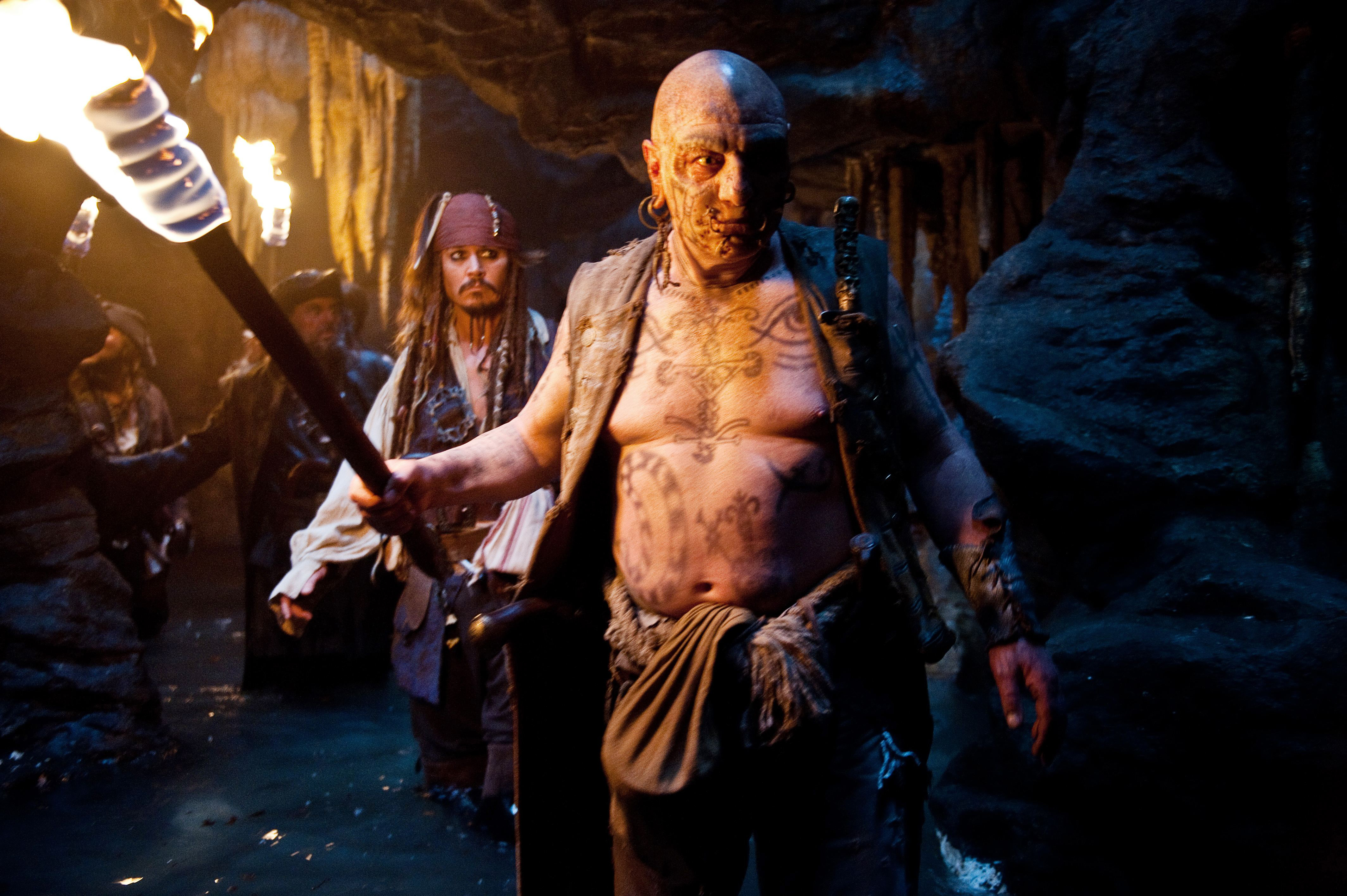 Blackbeard from Pirates of the Caribbean HD Wallpaper