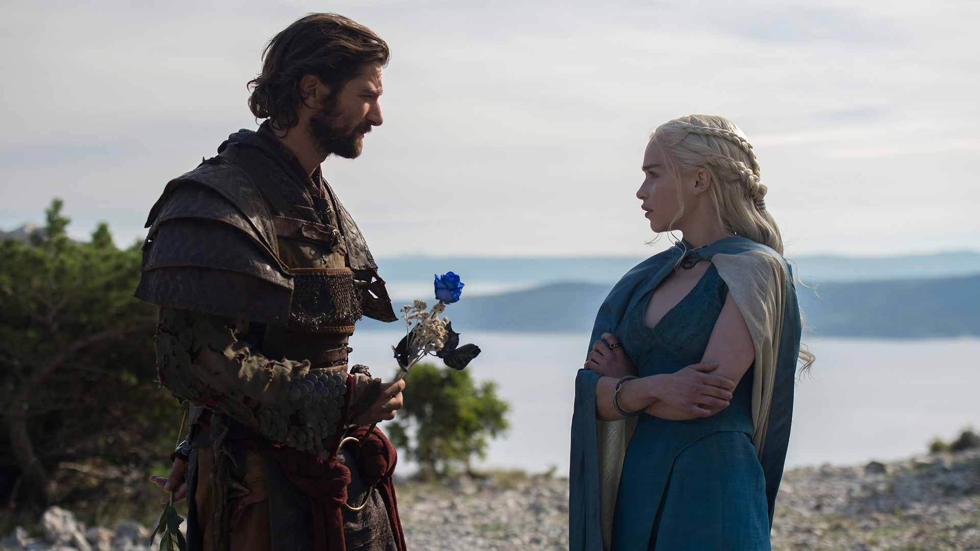 Daenerys Targaryen and Daario Naharis with a blue rose HD Wallpaper