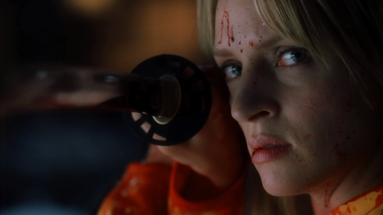 Uma Thurman holding a katana HD Wallpaper