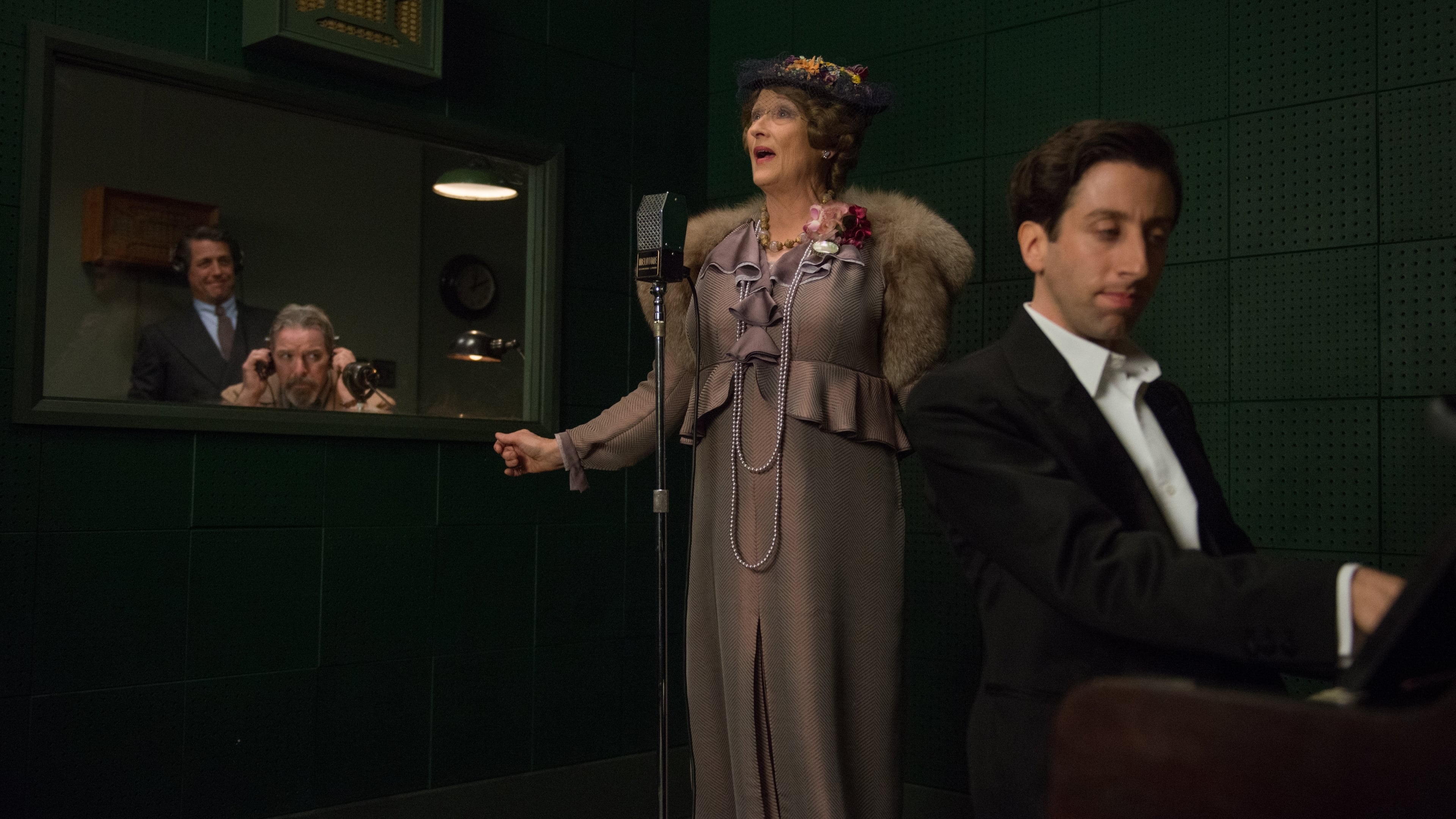 Florence Foster Jenkins recording music HD Wallpaper