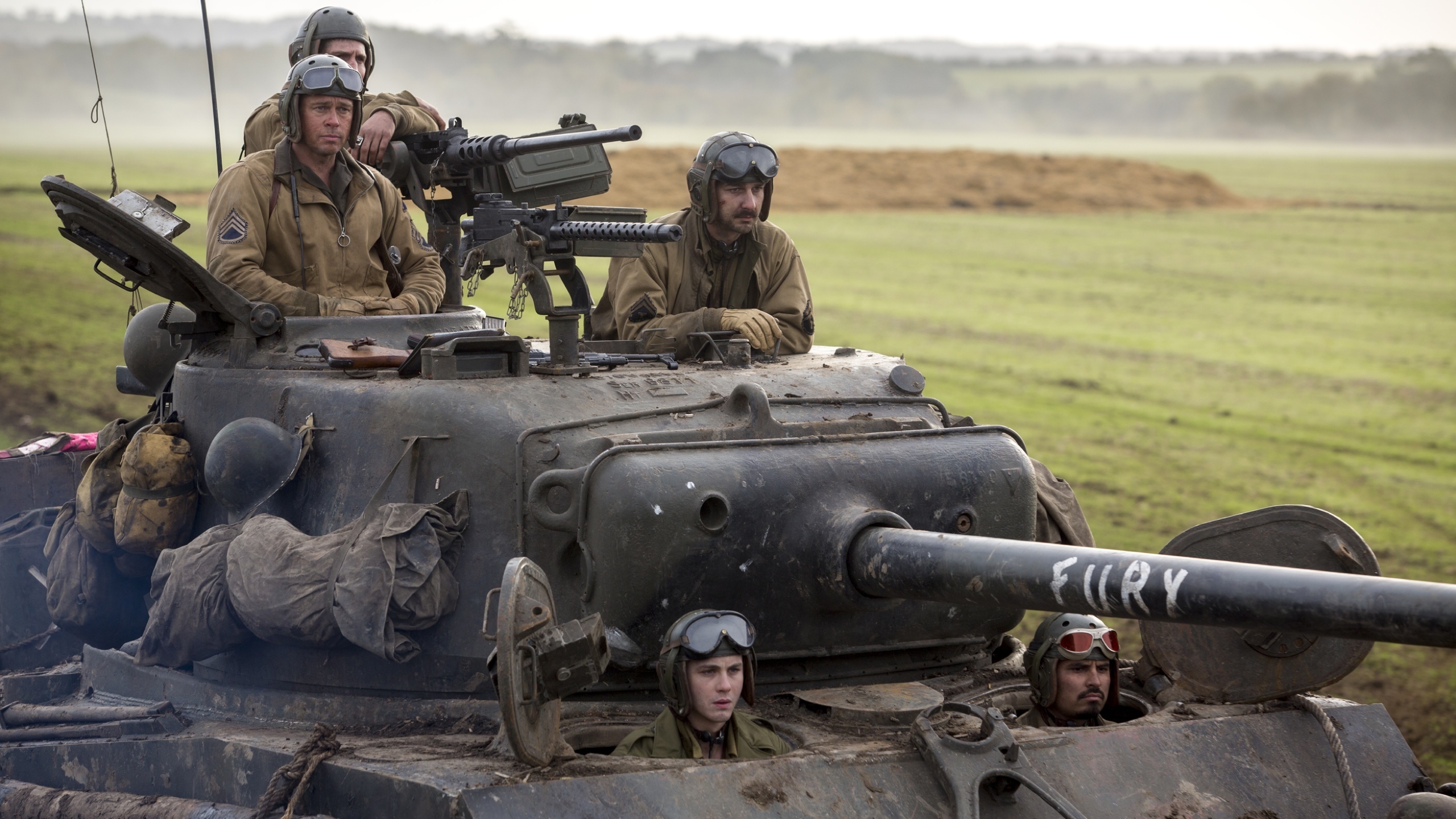 Soldiers in a tank HD Wallpaper