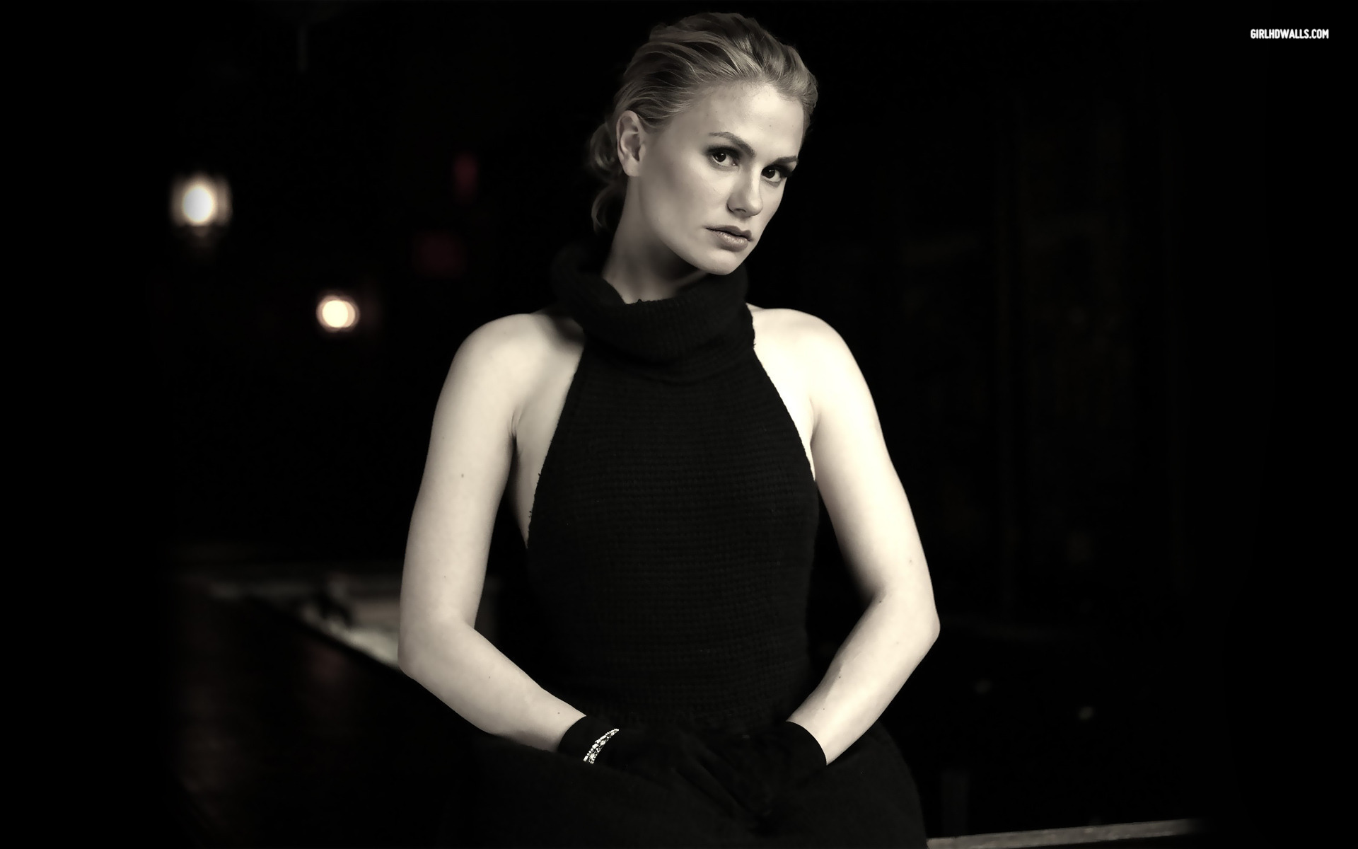 Anna Paquin in a black halter dress HD Wallpaper