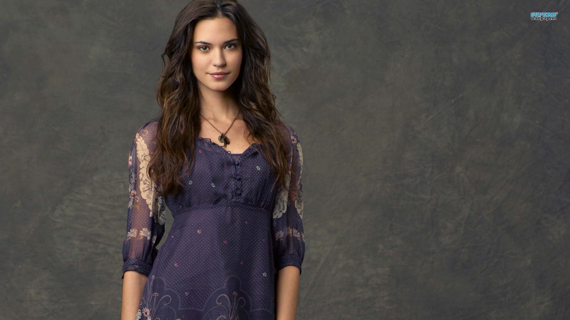 Odette Annable HD Wallpaper