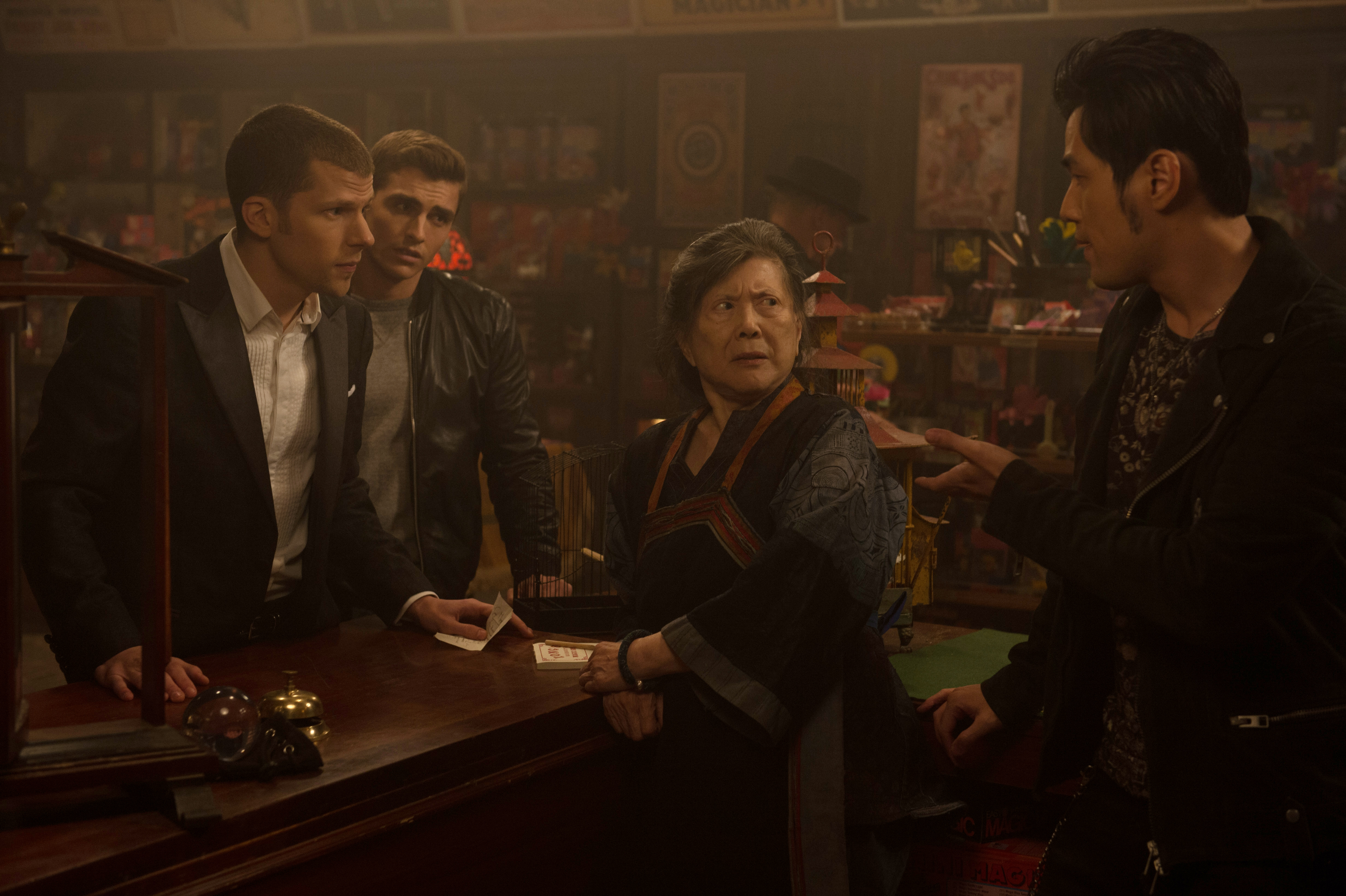 Jesse Eisenberg and Dave Franco in Now You See Me HD Wallpaper