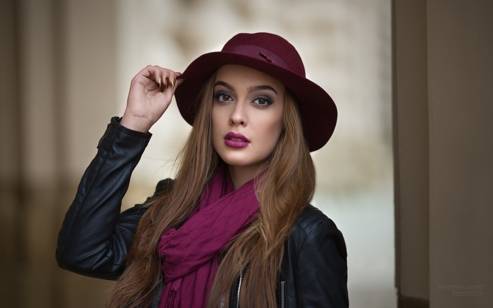 Woman in a hat and leather jacket HD Wallpaper