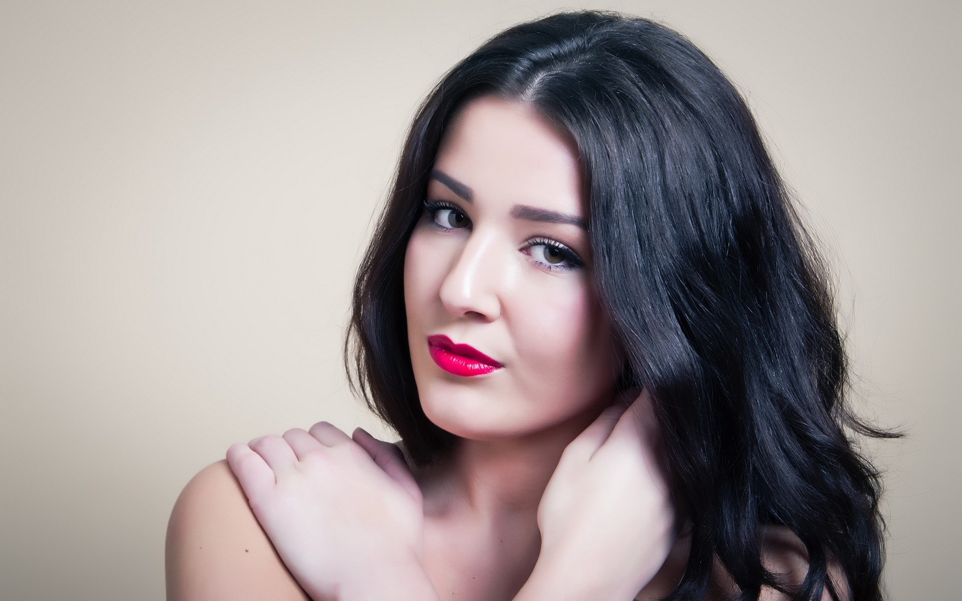 Woman with dark hair and red lipstick HD Wallpaper