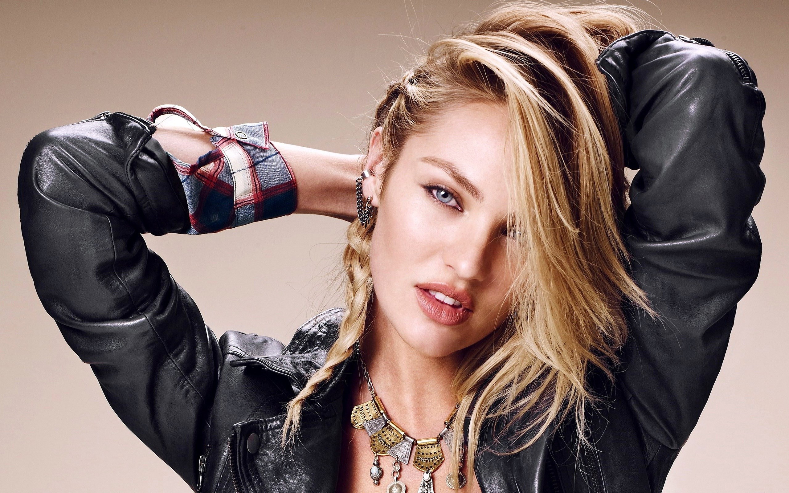 Candice Swanepoel in leather jacket and plaid shirt HD Wallpaper