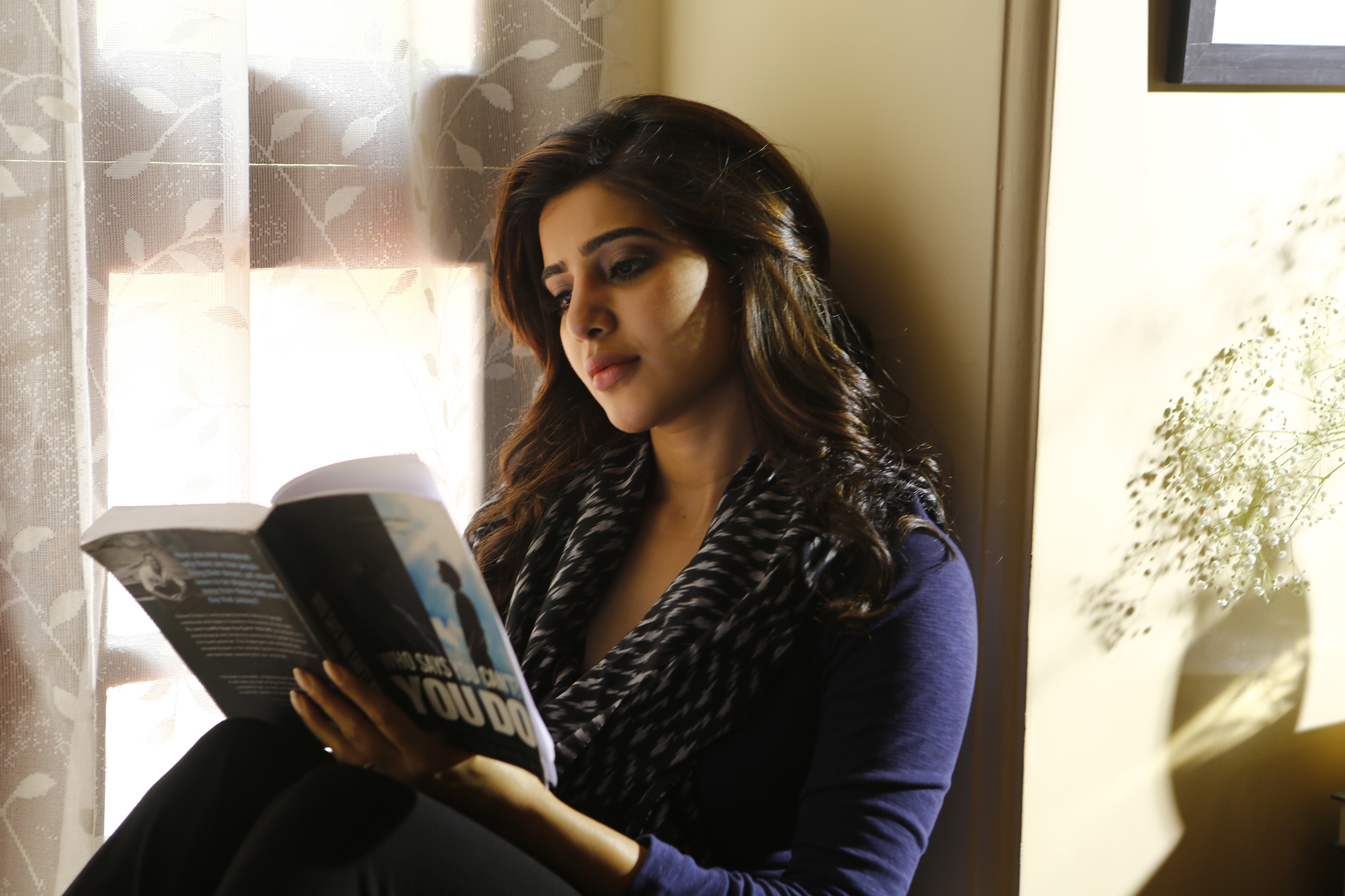 Samantha Akkineni reading a book HD Wallpaper