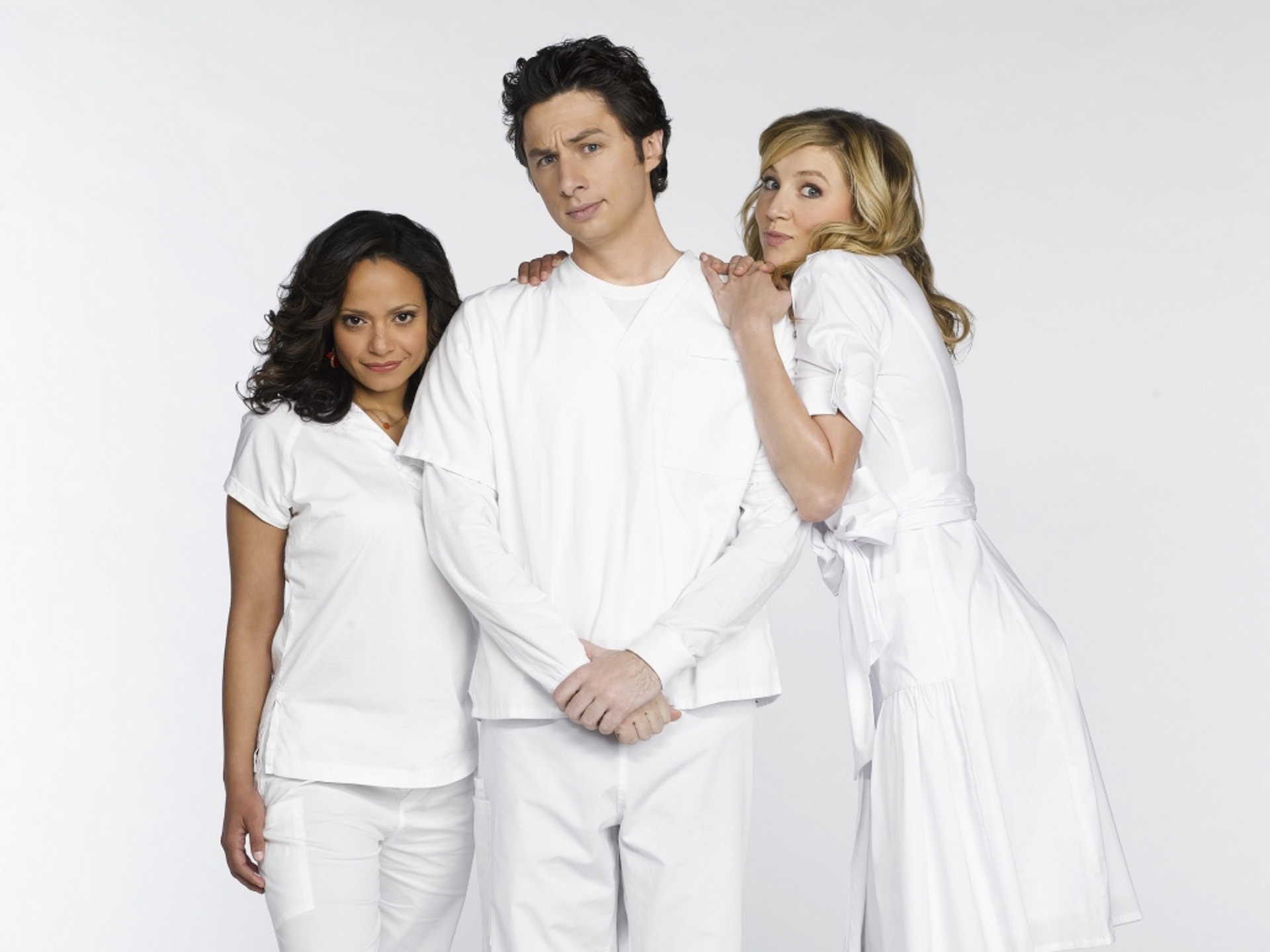 Zach Braff with two women HD Wallpaper