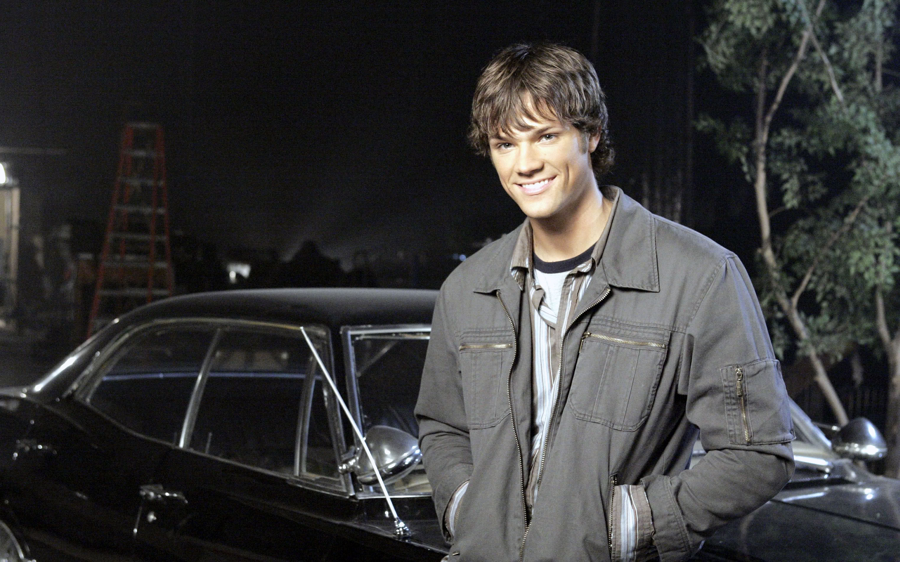 Jared Padalecki in Supernatural HD Wallpaper