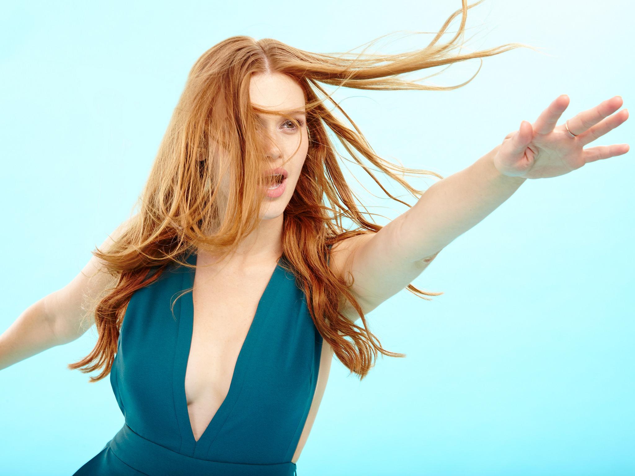 Holland Roden with red hair and teal dress HD Wallpaper