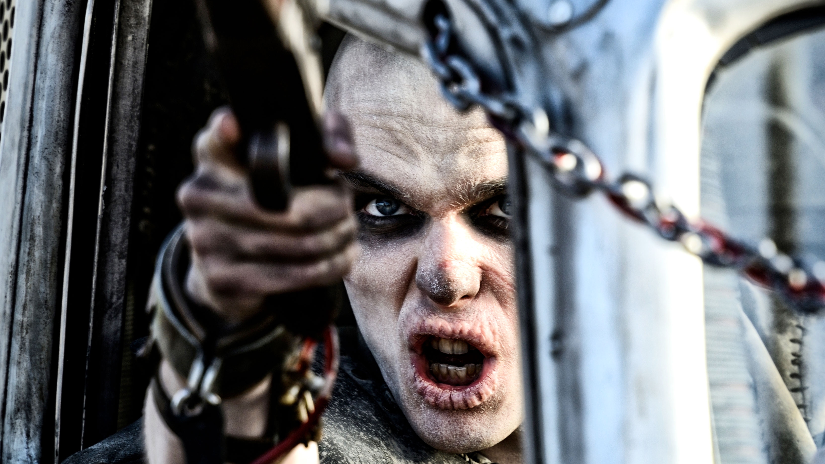 Nicholas Hoult as Nux in Mad Max: Fury Road HD Wallpaper