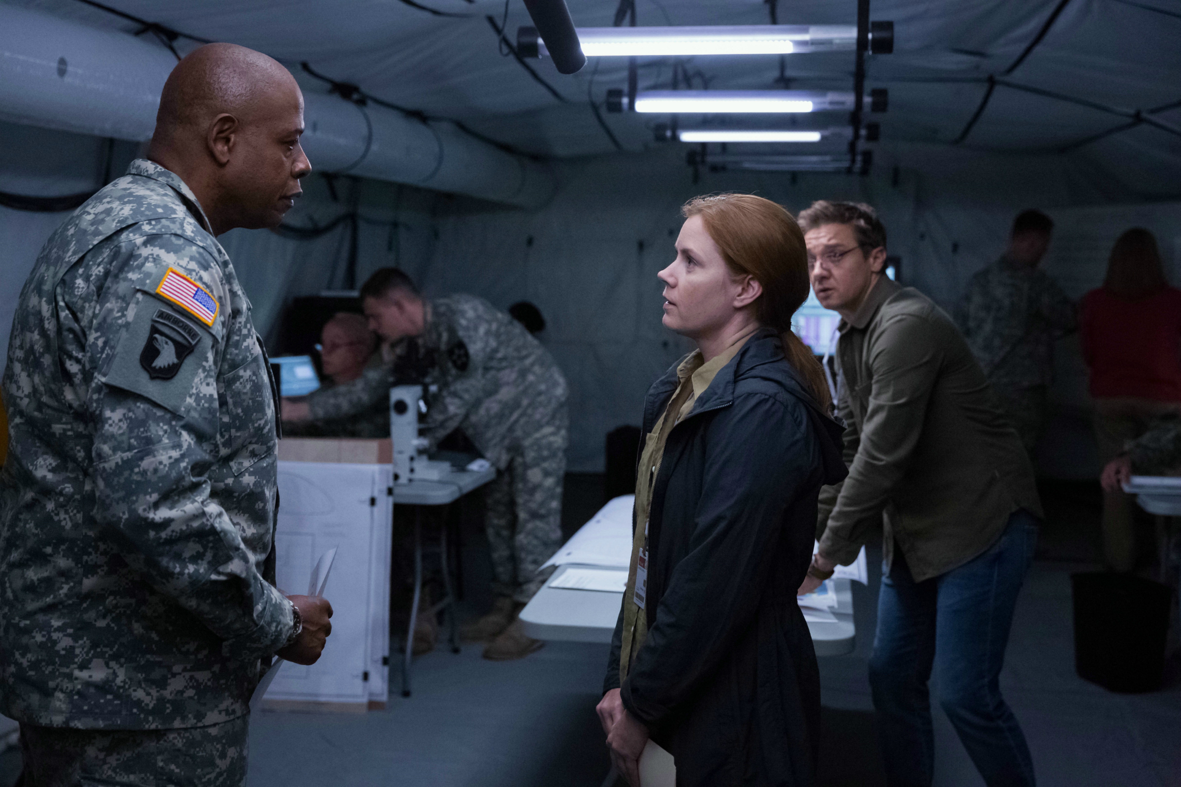 Arrival: Colonel Weber, Dr. Banks, and Ian Donnelly in tent HD Wallpaper