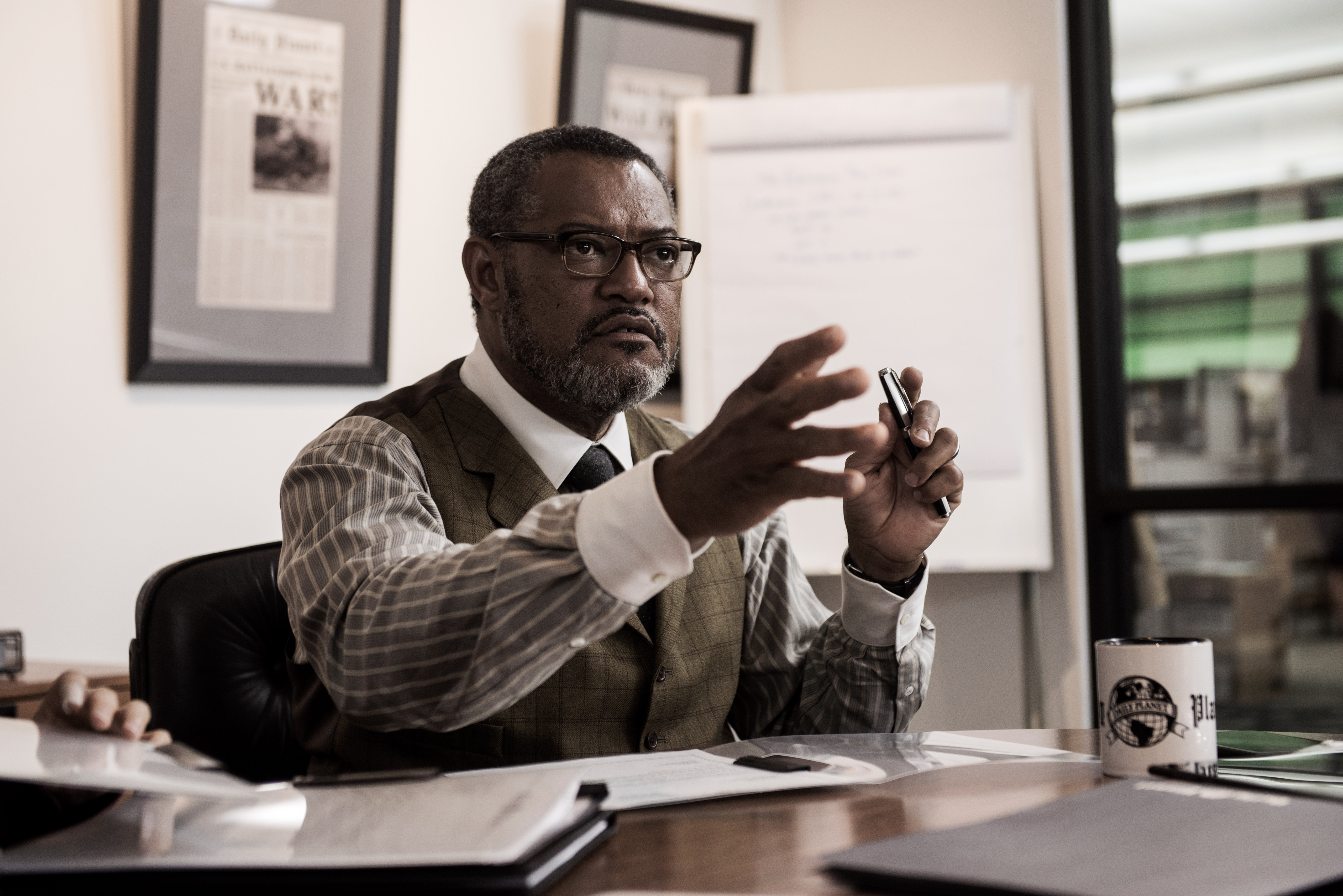 Laurence Fishburne in an office HD Wallpaper