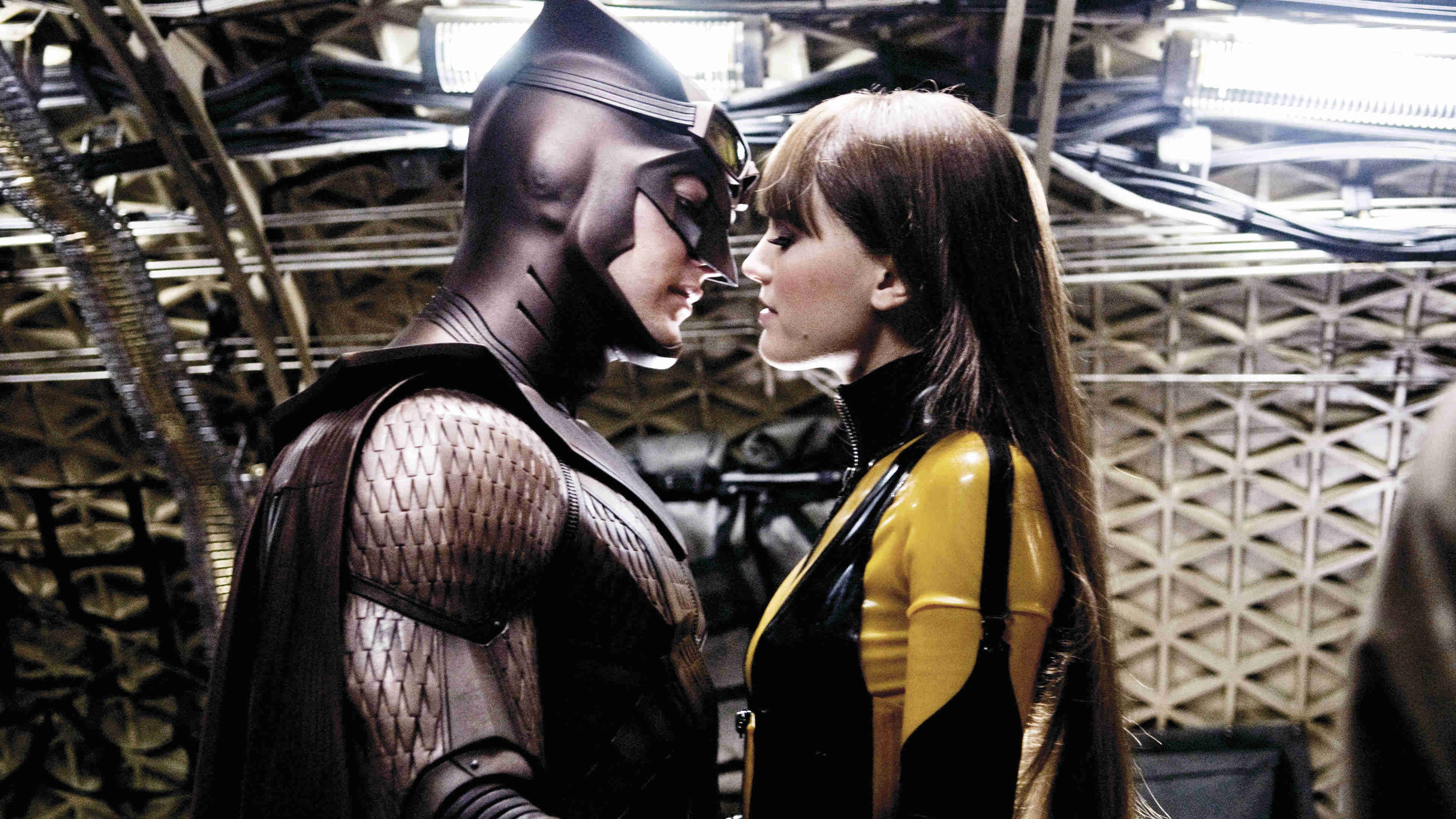 Nite Owl and Silk Spectre from Watchmen HD Wallpaper