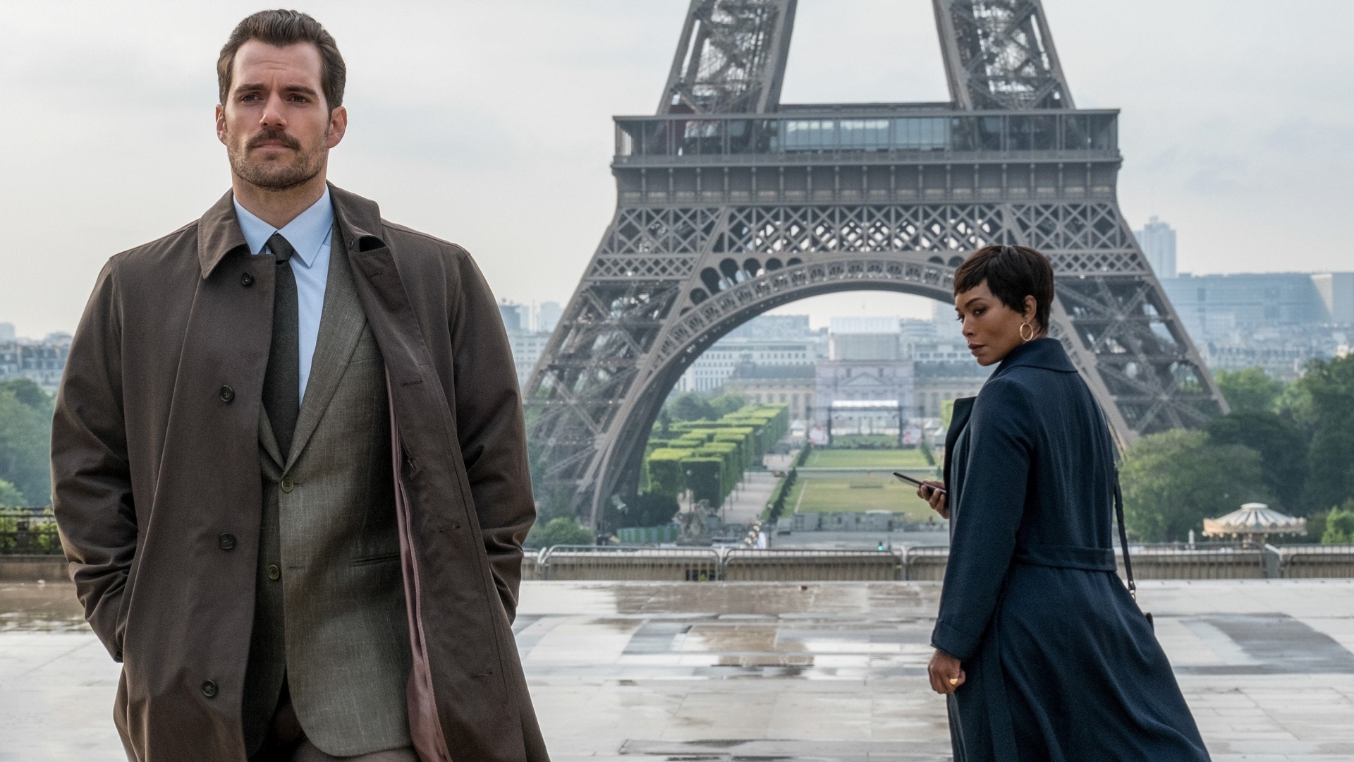 Henry Cavill and Angela Bassett in Paris HD Wallpaper