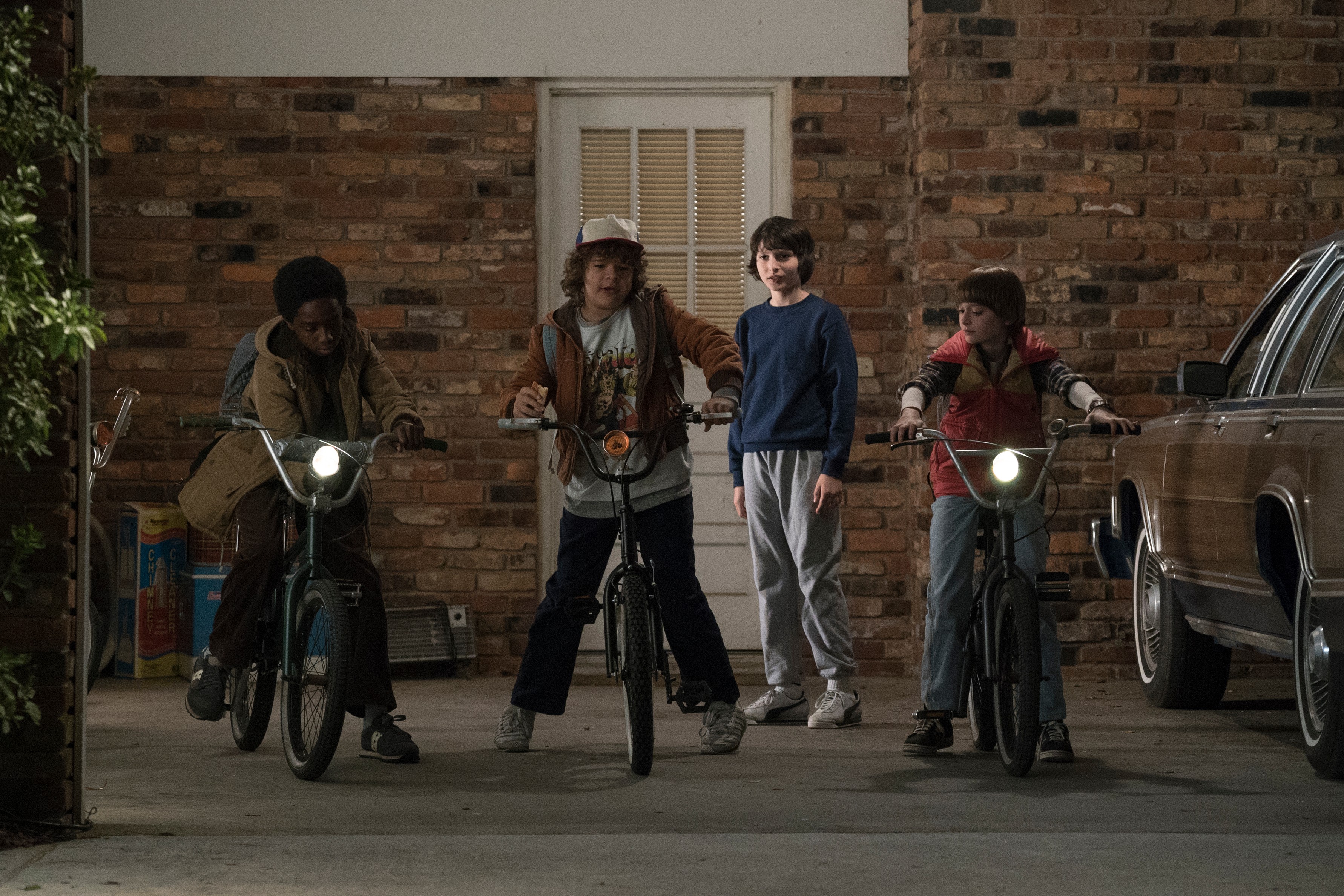 Stranger Things: Kids on Bikes HD Wallpaper