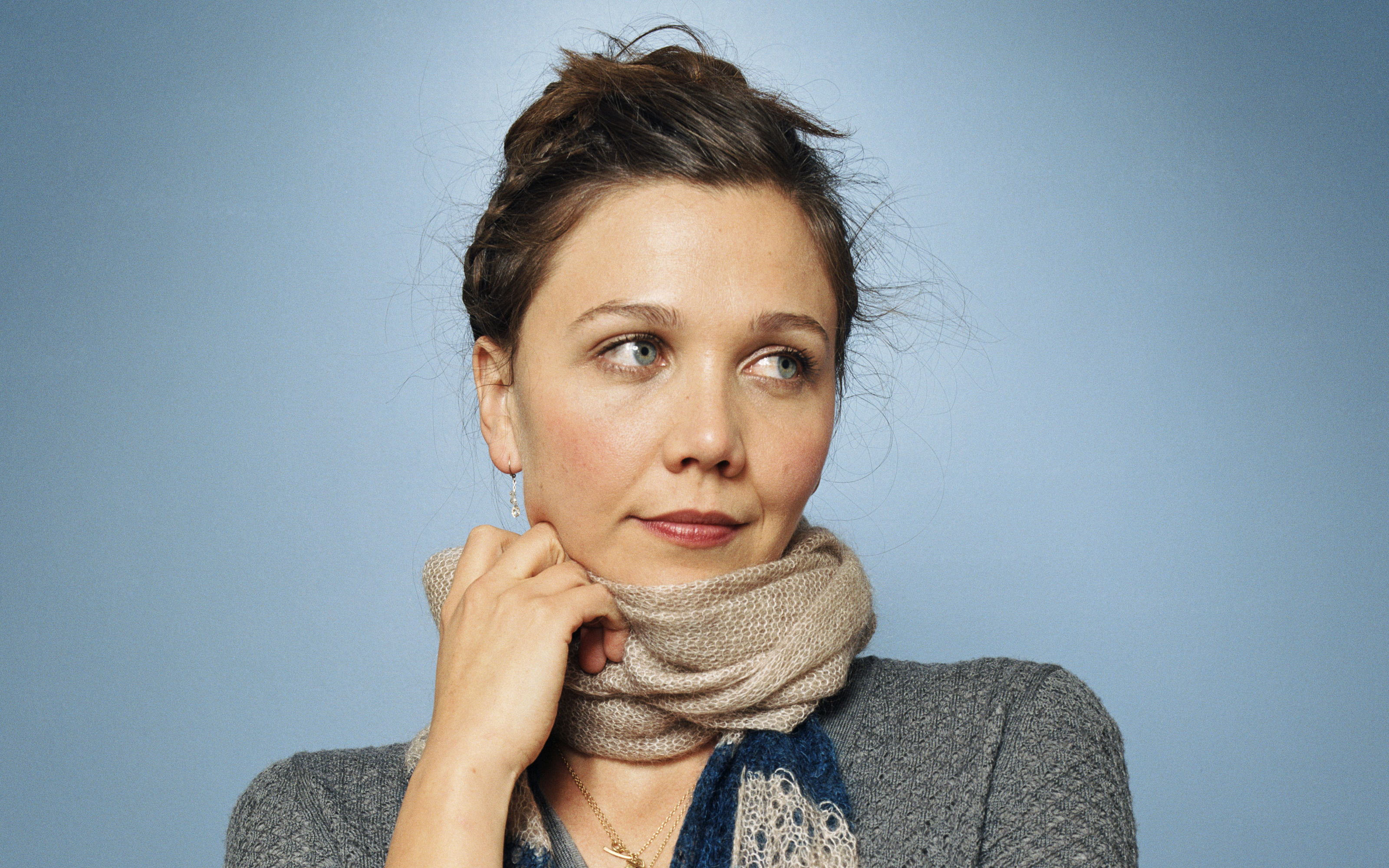 Maggie Gyllenhaal HD Wallpaper