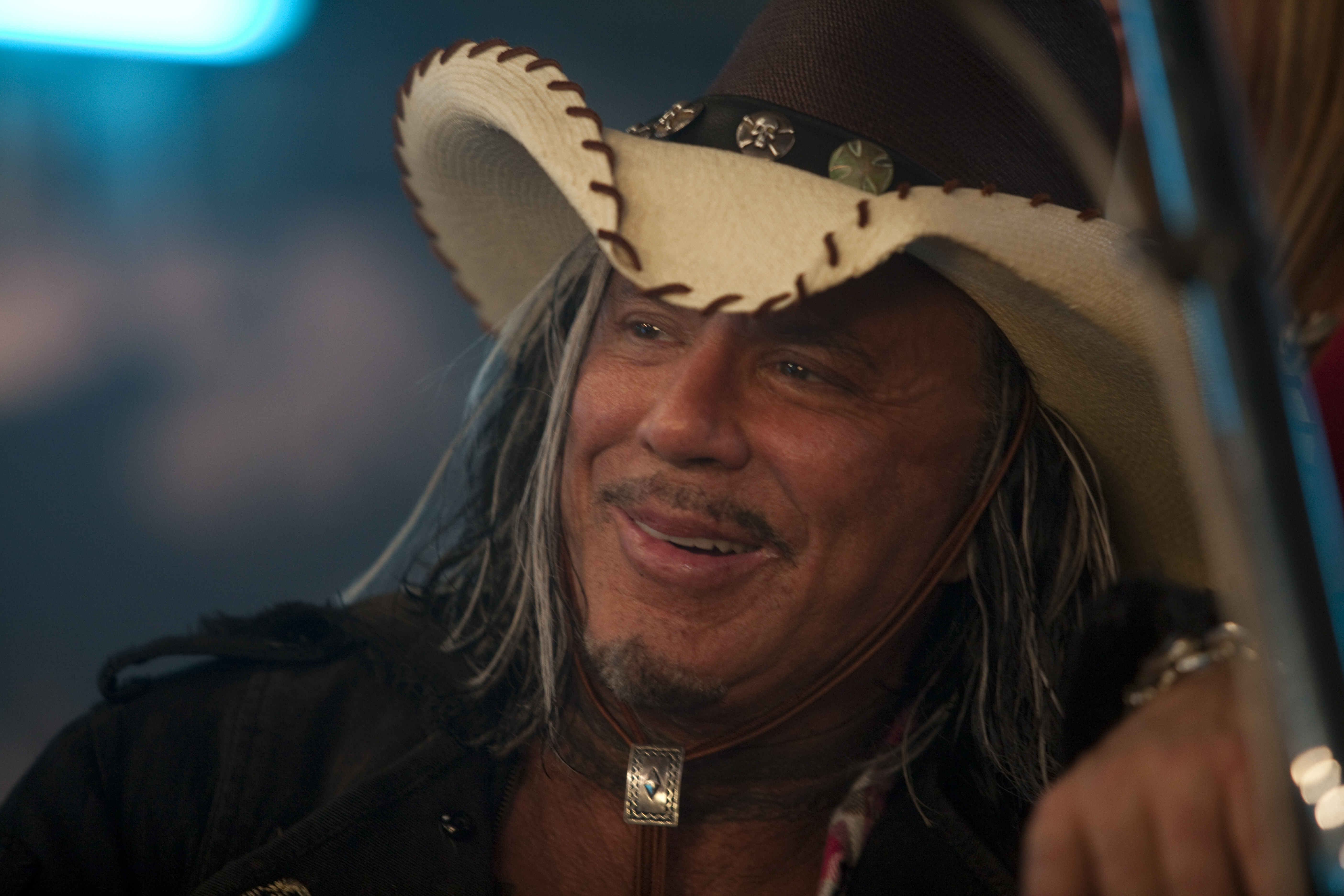 Mickey Rourke wearing a cowboy hat HD Wallpaper