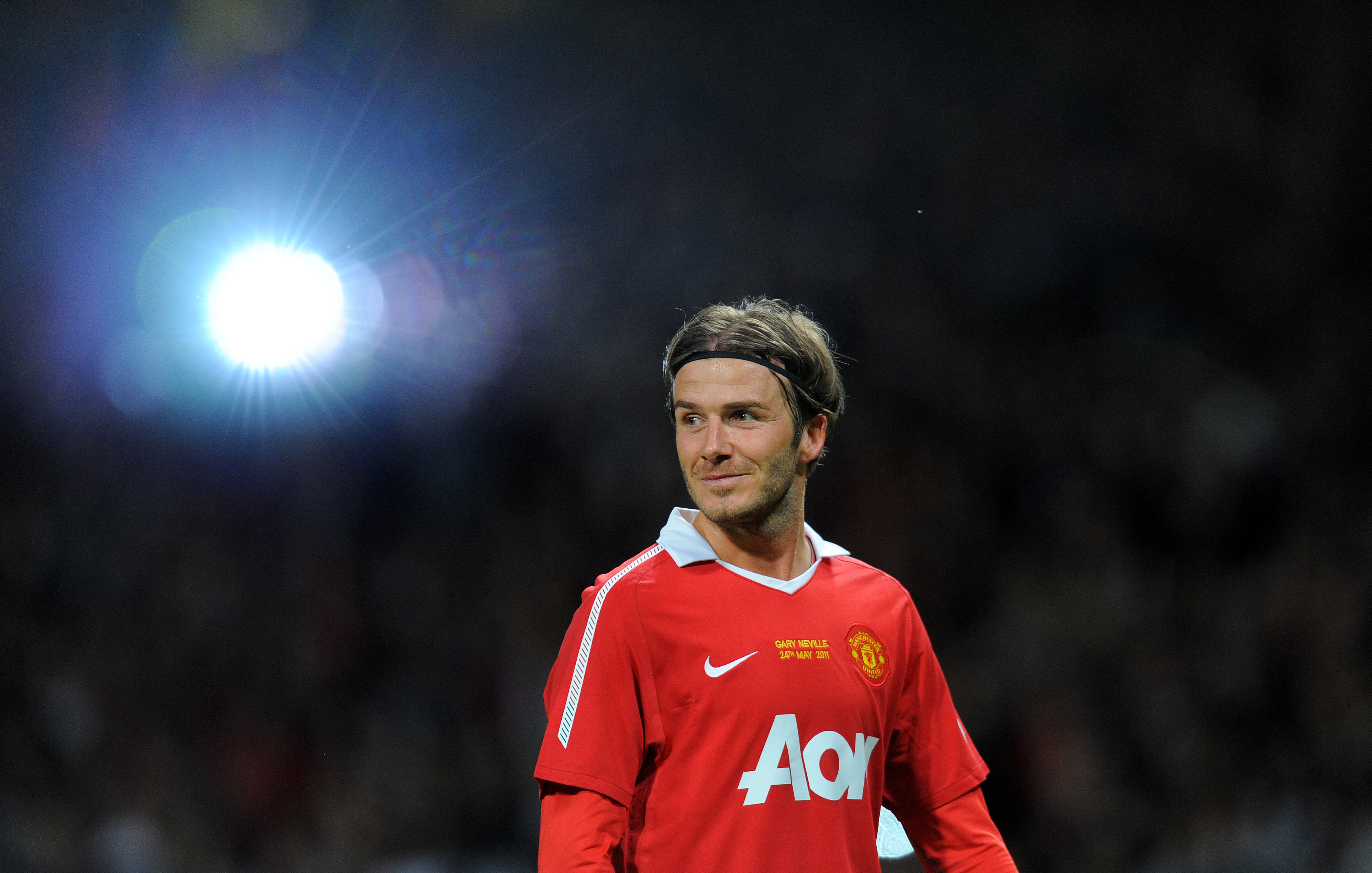 David Beckham in Manchester United Jersey HD Wallpaper