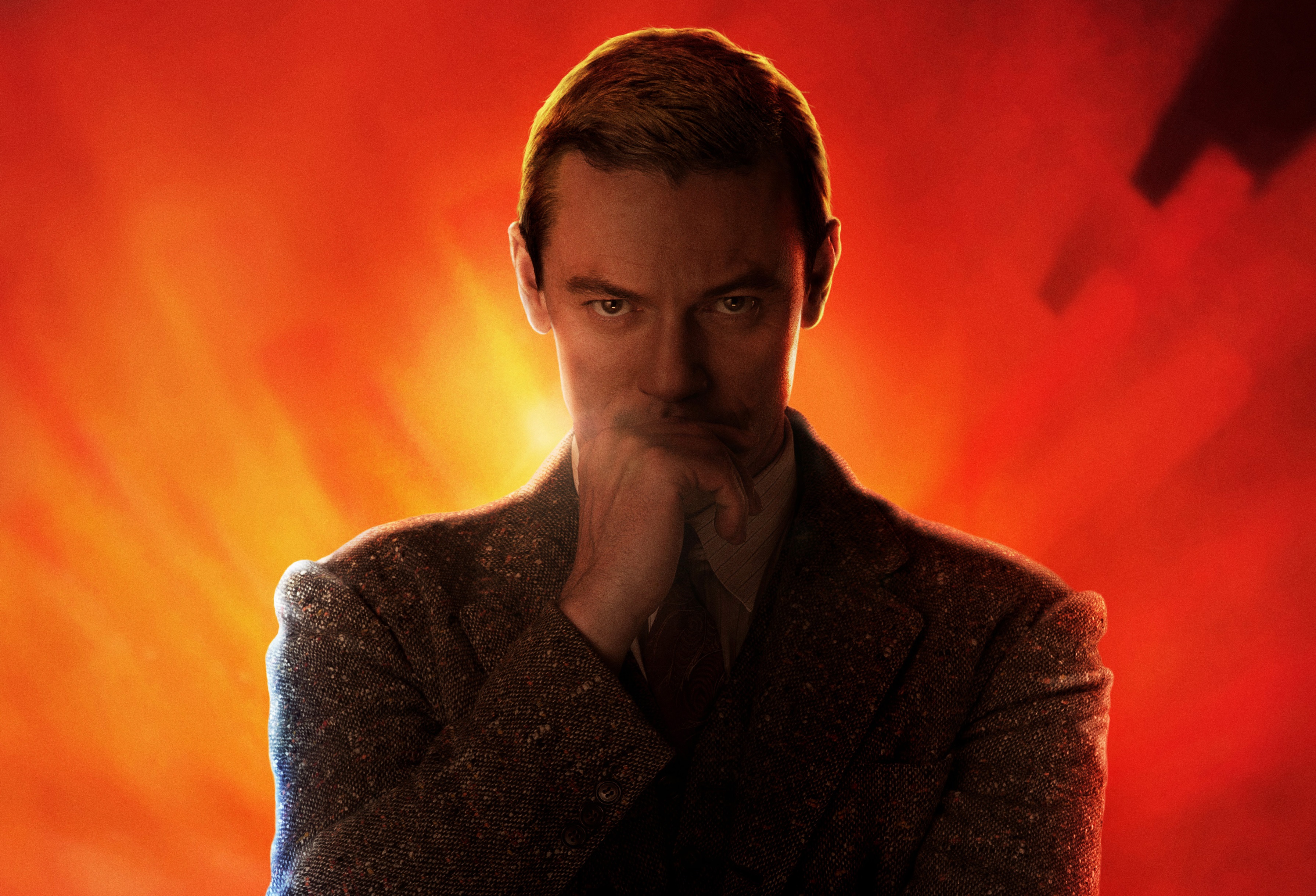 Luke Evans as Gellert Grindelwald HD Wallpaper