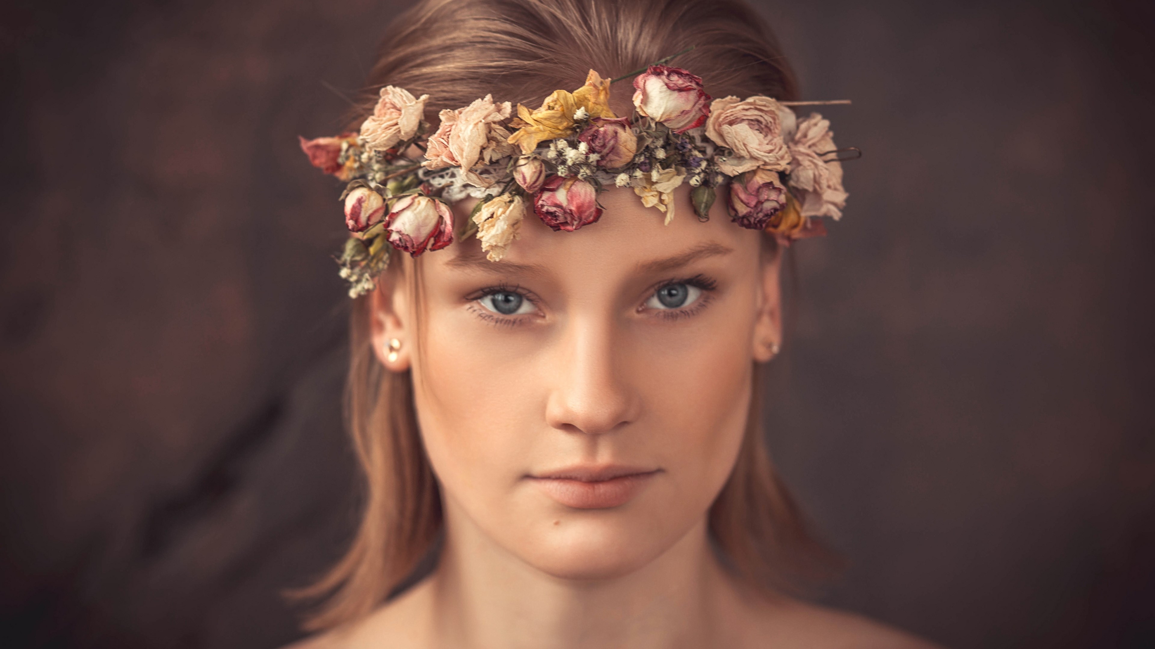 Woman wearing a flower crown HD Wallpaper