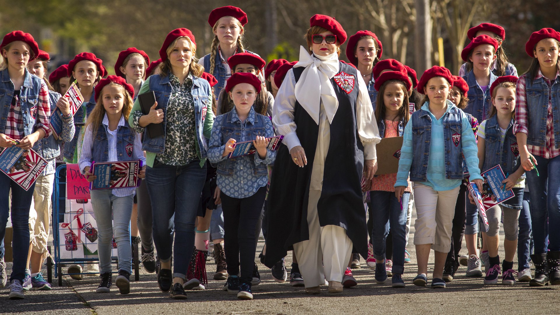 Melissa McCarthy and girls in red berets HD Wallpaper