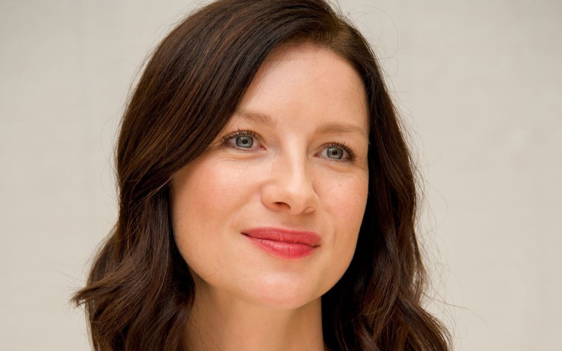 Caitriona Balfe HD Wallpaper
