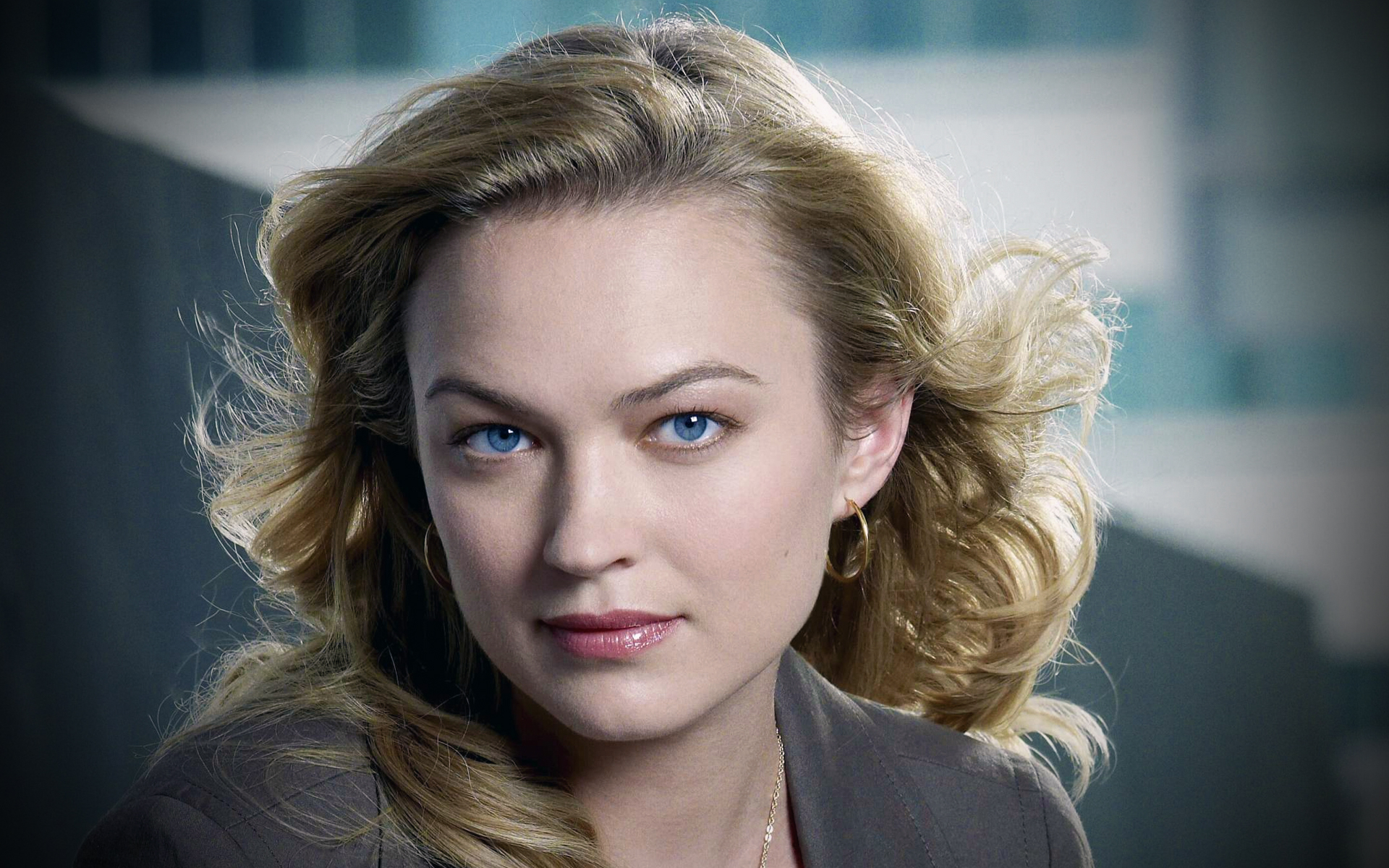 Sophia Myles HD Wallpaper