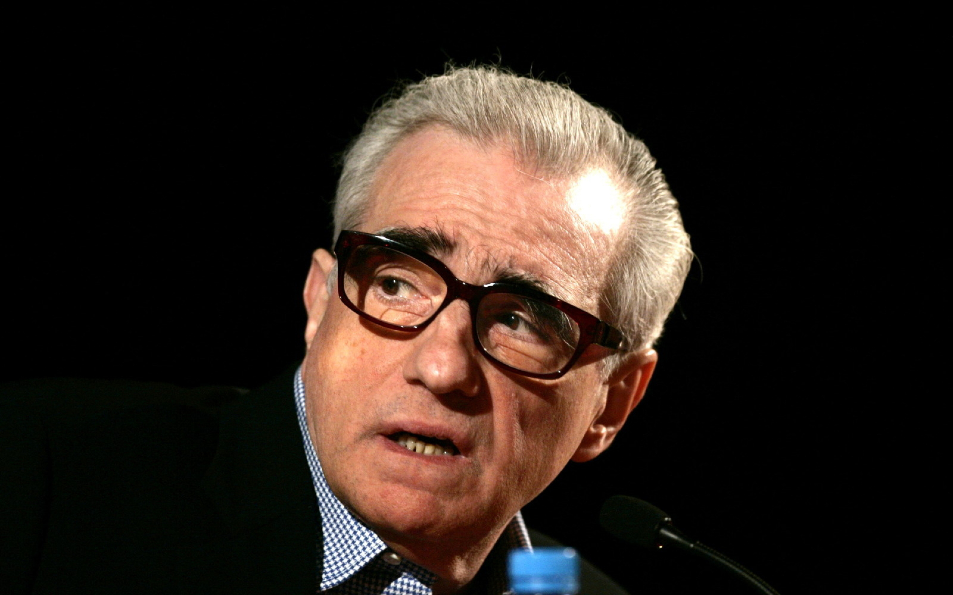 Martin Scorsese wearing glasses HD Wallpaper