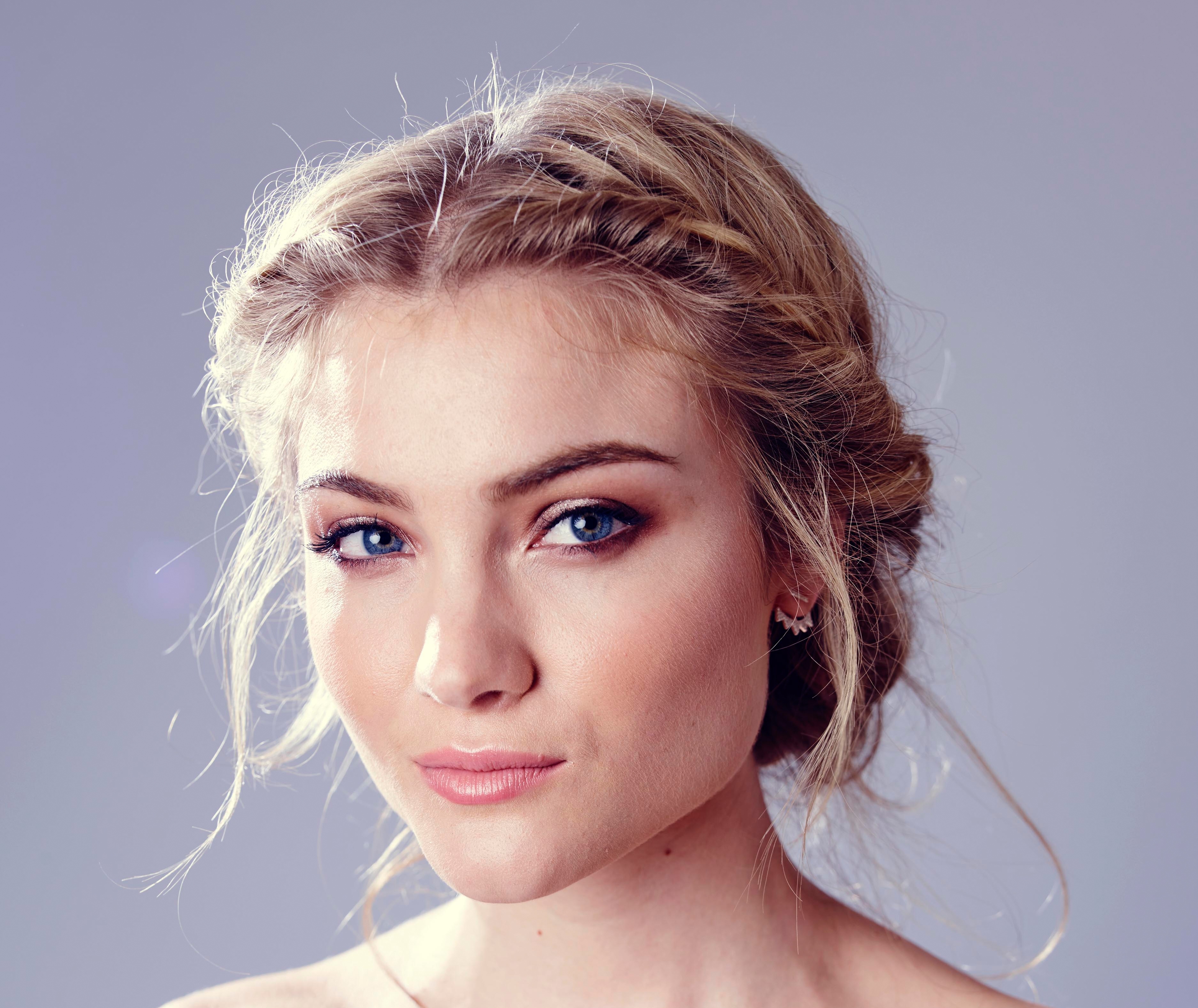 Skyler Samuels HD Wallpaper