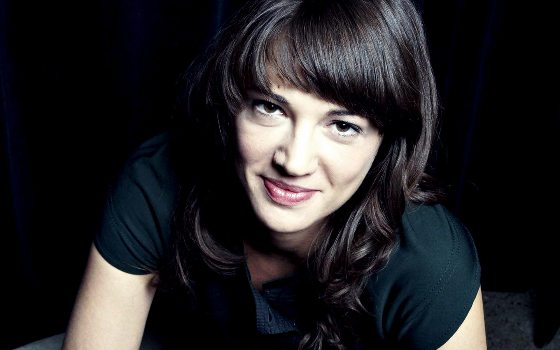 Asia Argento HD Wallpaper