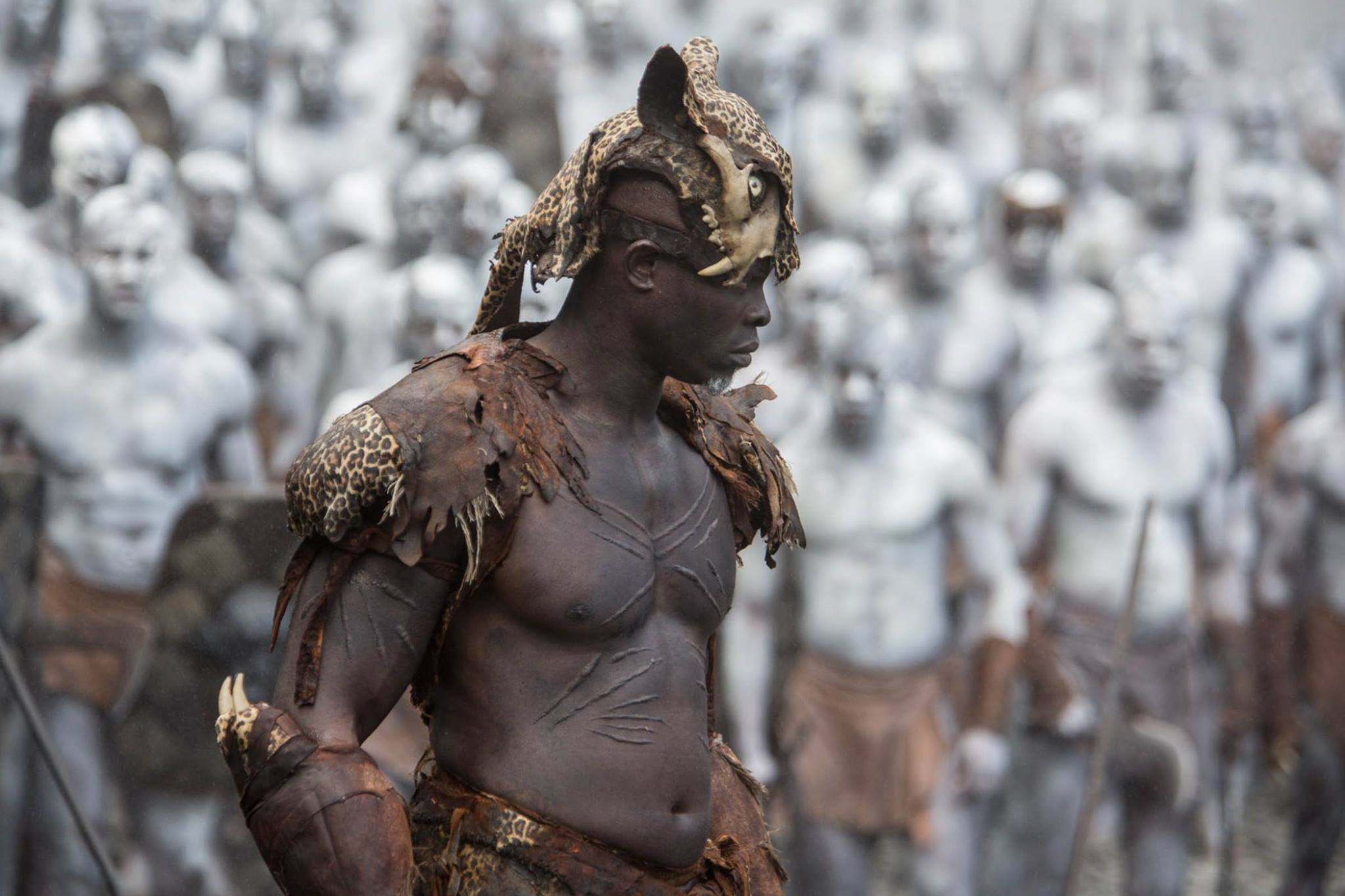 Djimon Hounsou in tribal warrior attire HD Wallpaper