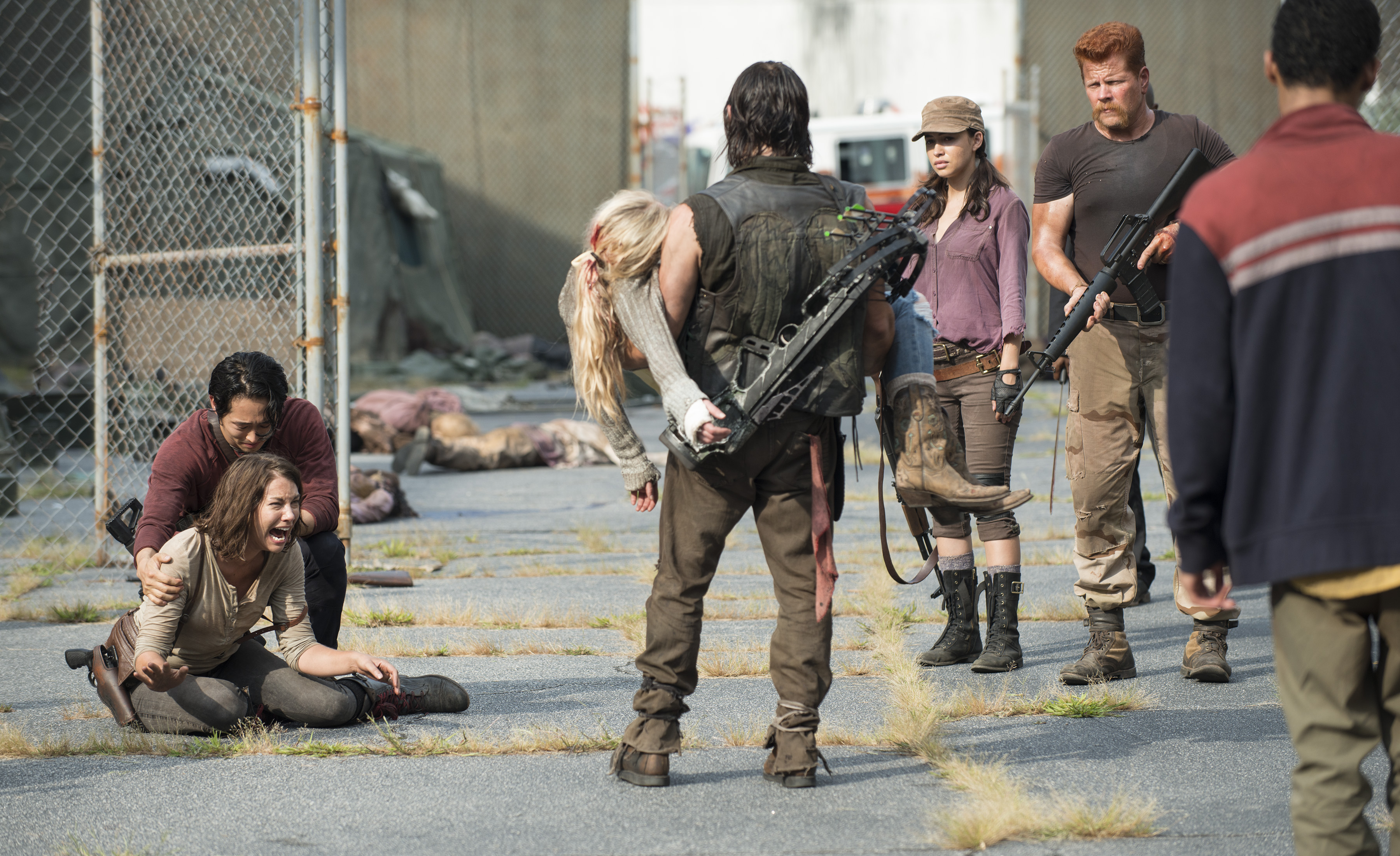 The Walking Dead: Christian Serratos, Norman Reedus, Michael Cudlitz HD Wallpaper