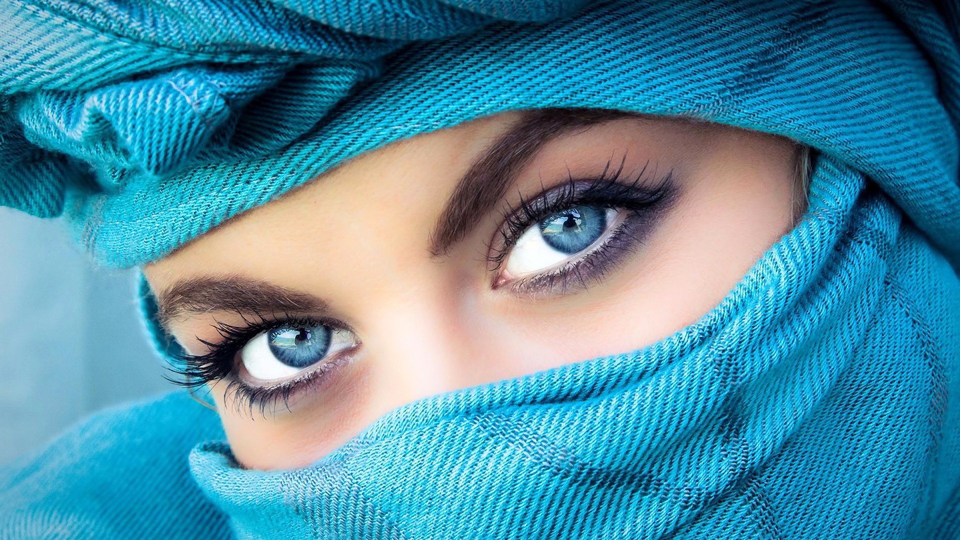 Woman with blue hijab and blue eyes HD Wallpaper