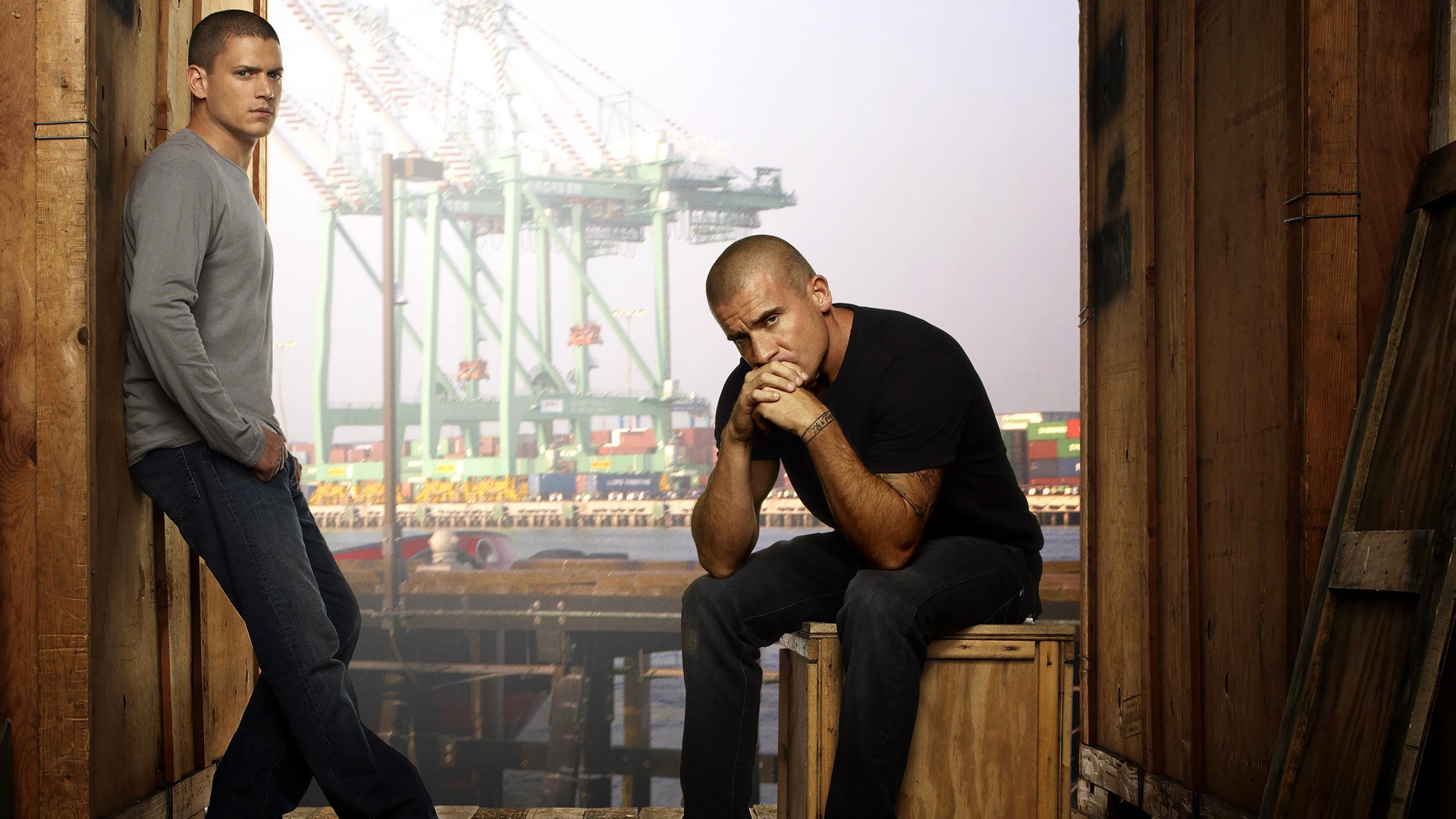 Dominic Purcell and Wentworth Miller from Prison Break HD Wallpaper