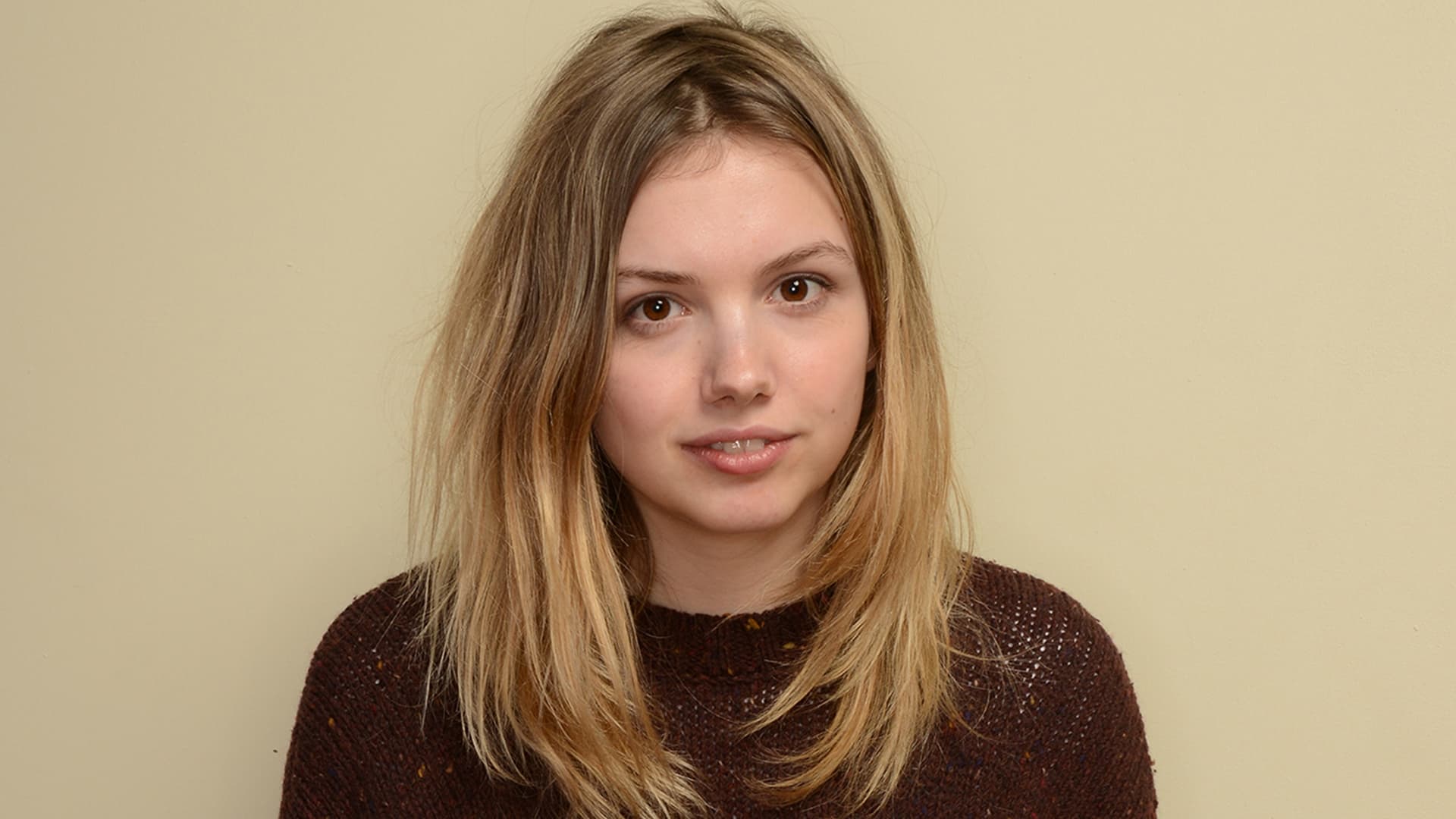 Hannah Murray HD Wallpaper