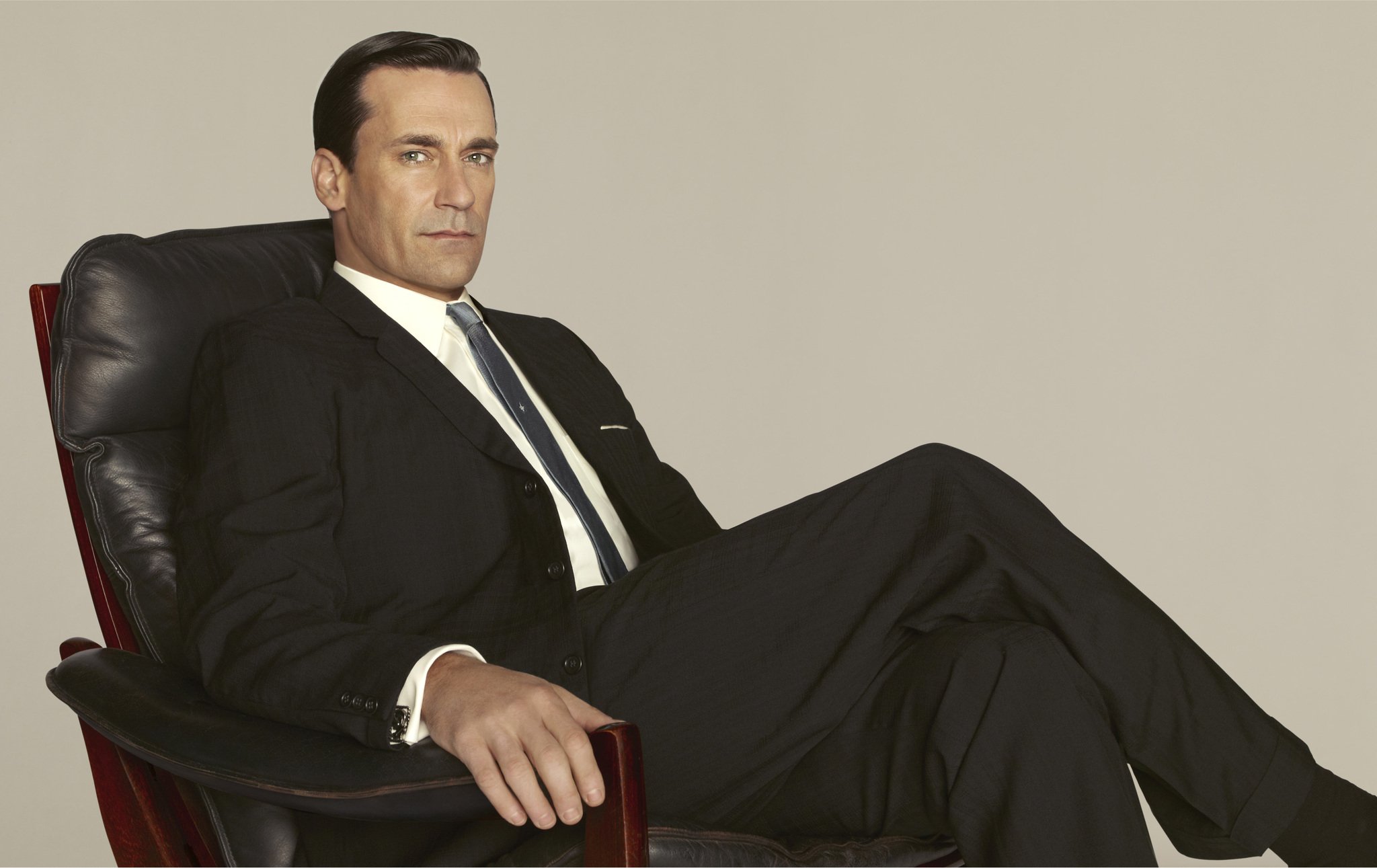 Jon Hamm in a suit HD Wallpaper