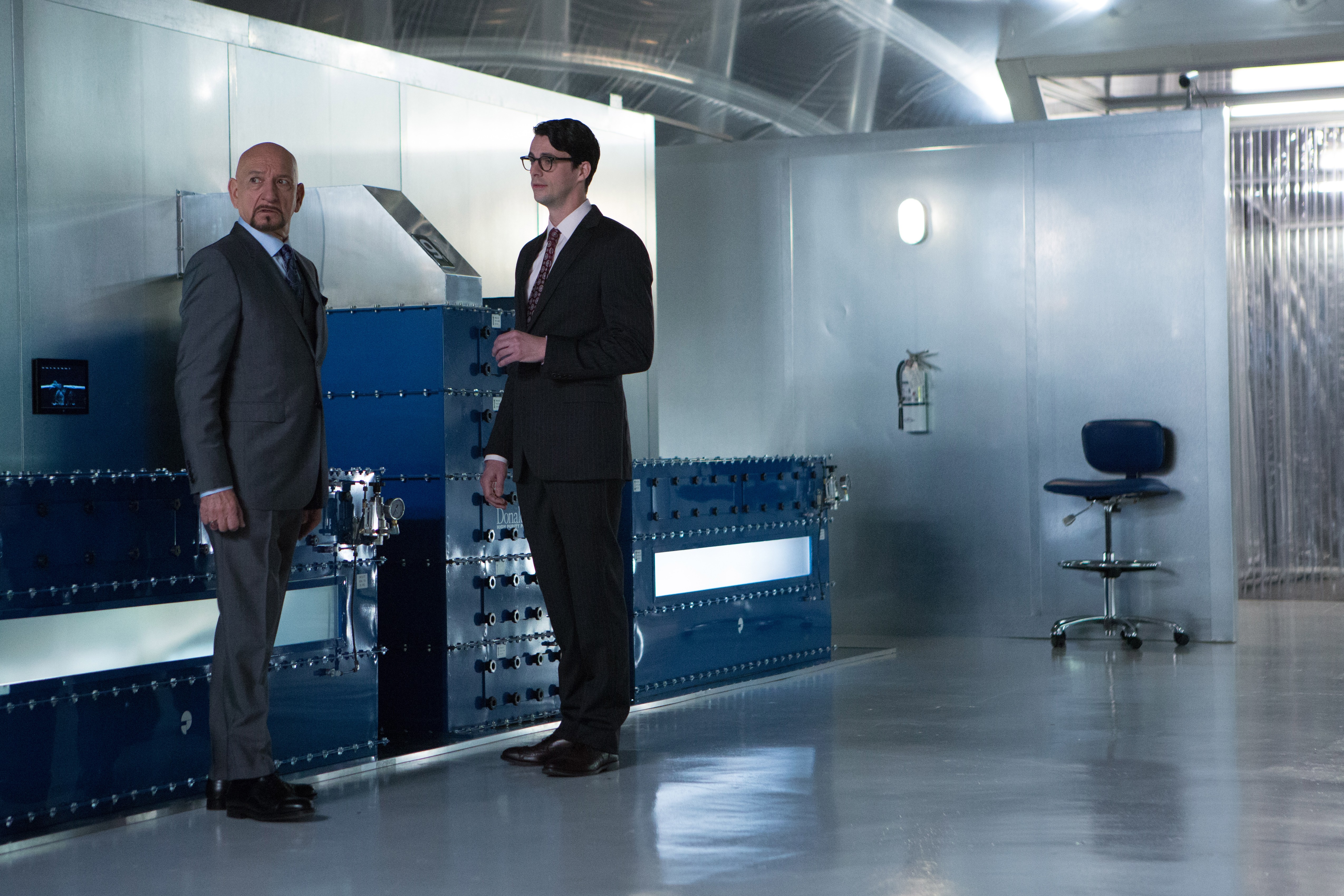 Ben Kingsley and man in a lab HD Wallpaper