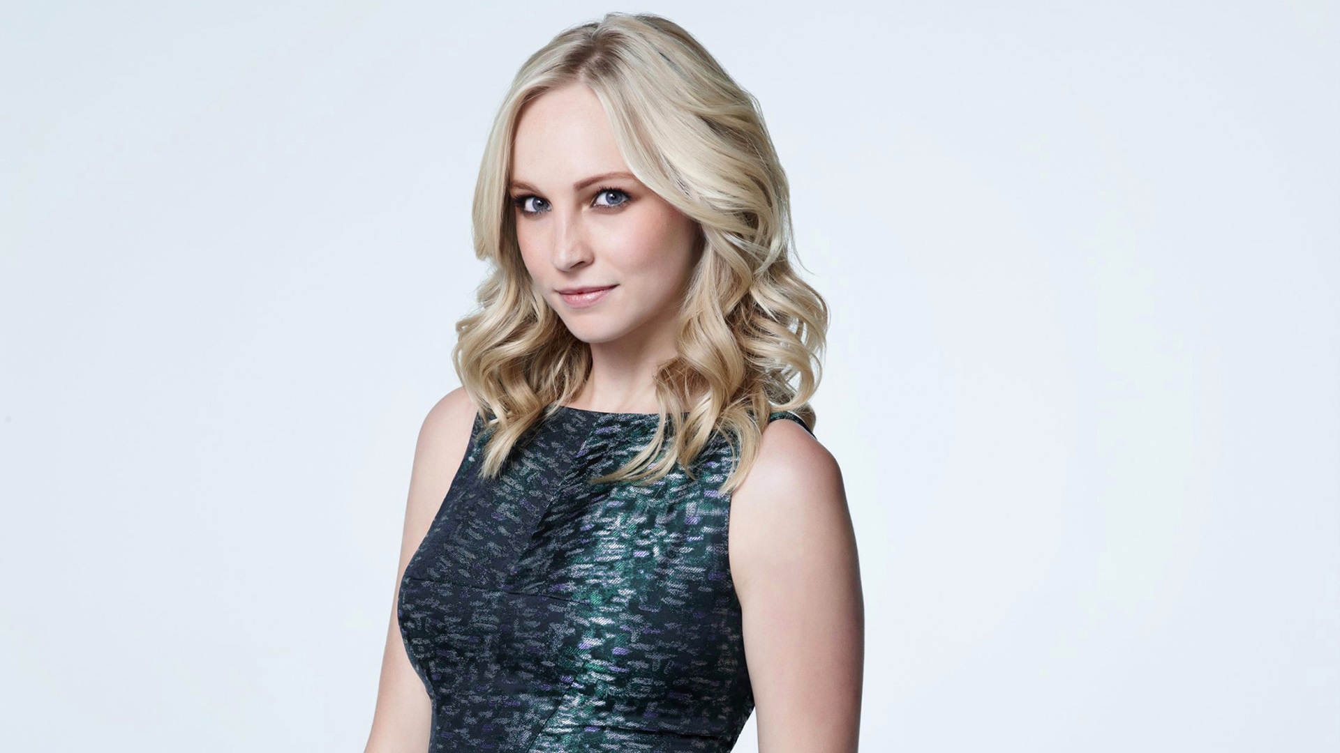 Candice King HD Wallpaper