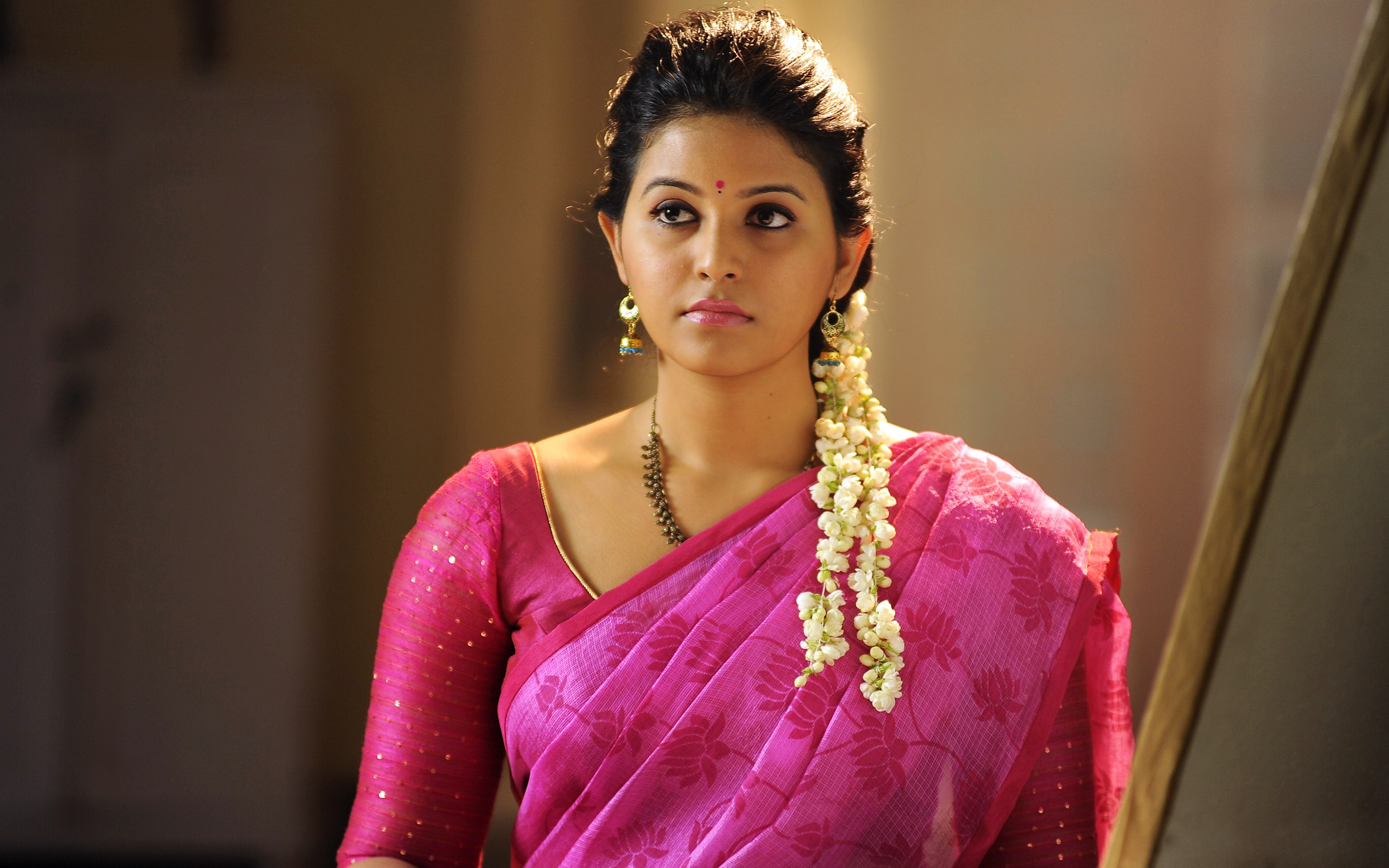 Anjali in a pink sari HD Wallpaper