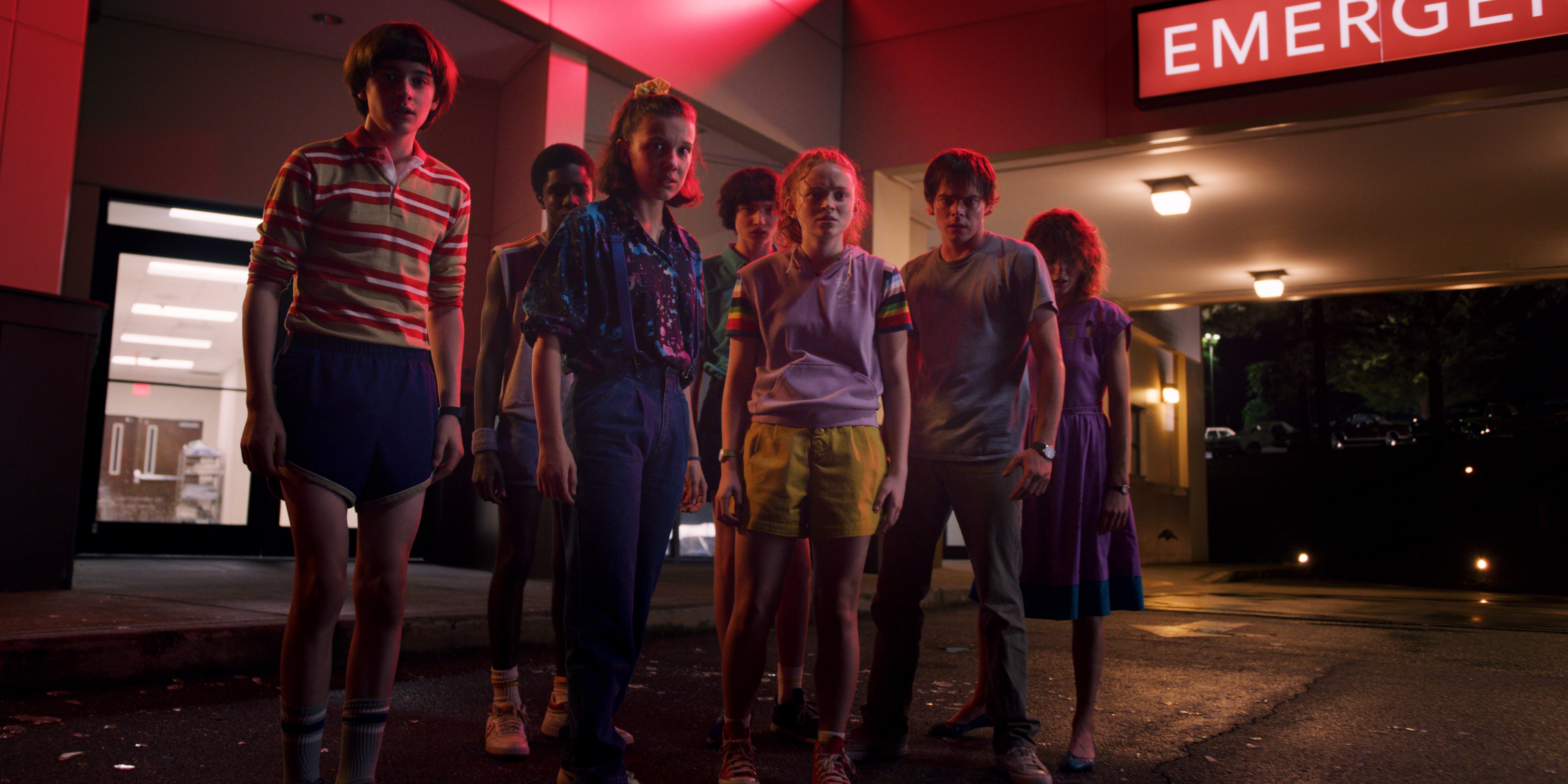 Group of kids outside an emergency room HD Wallpaper
