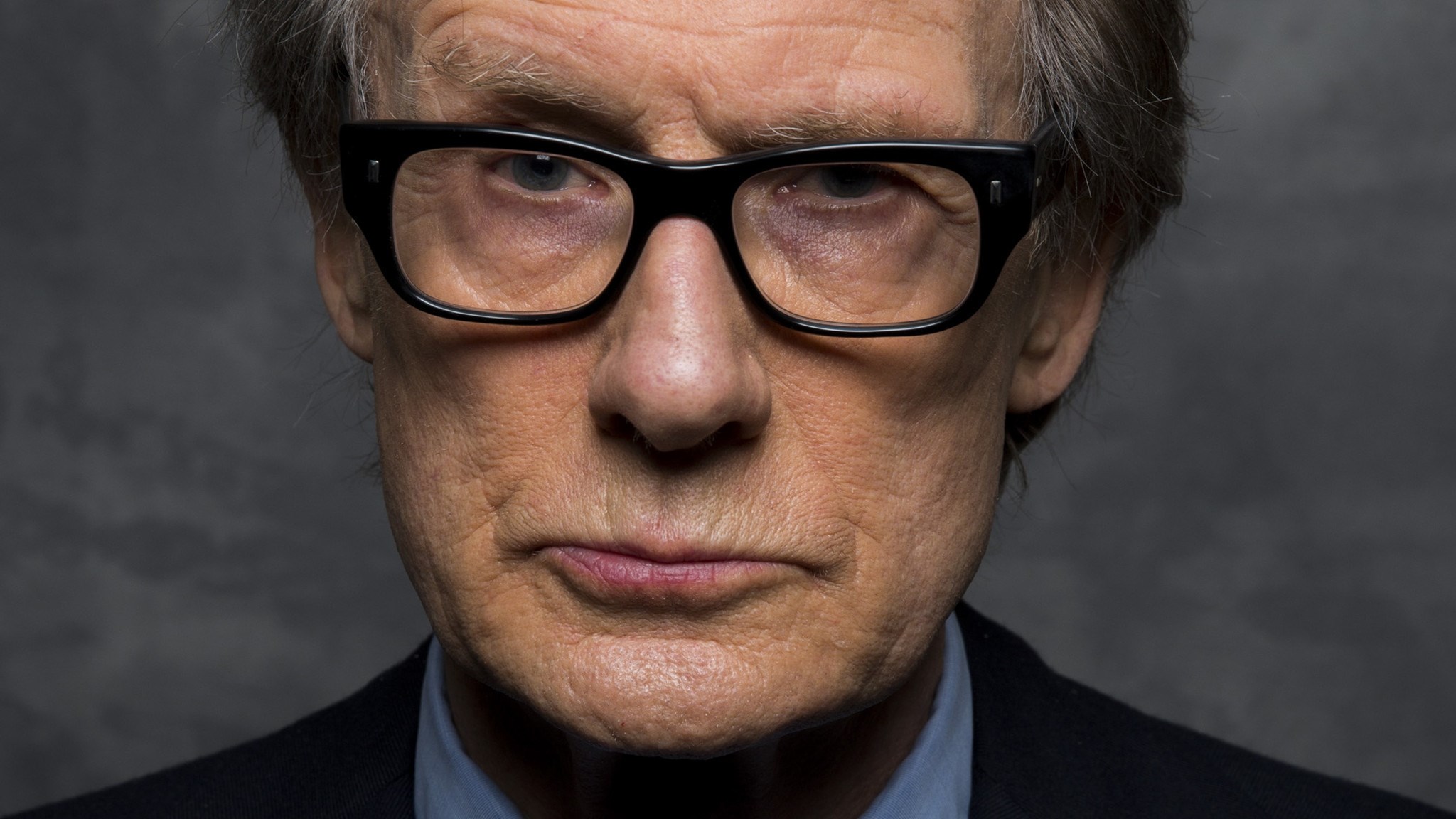 Bill Nighy wearing glasses HD Wallpaper