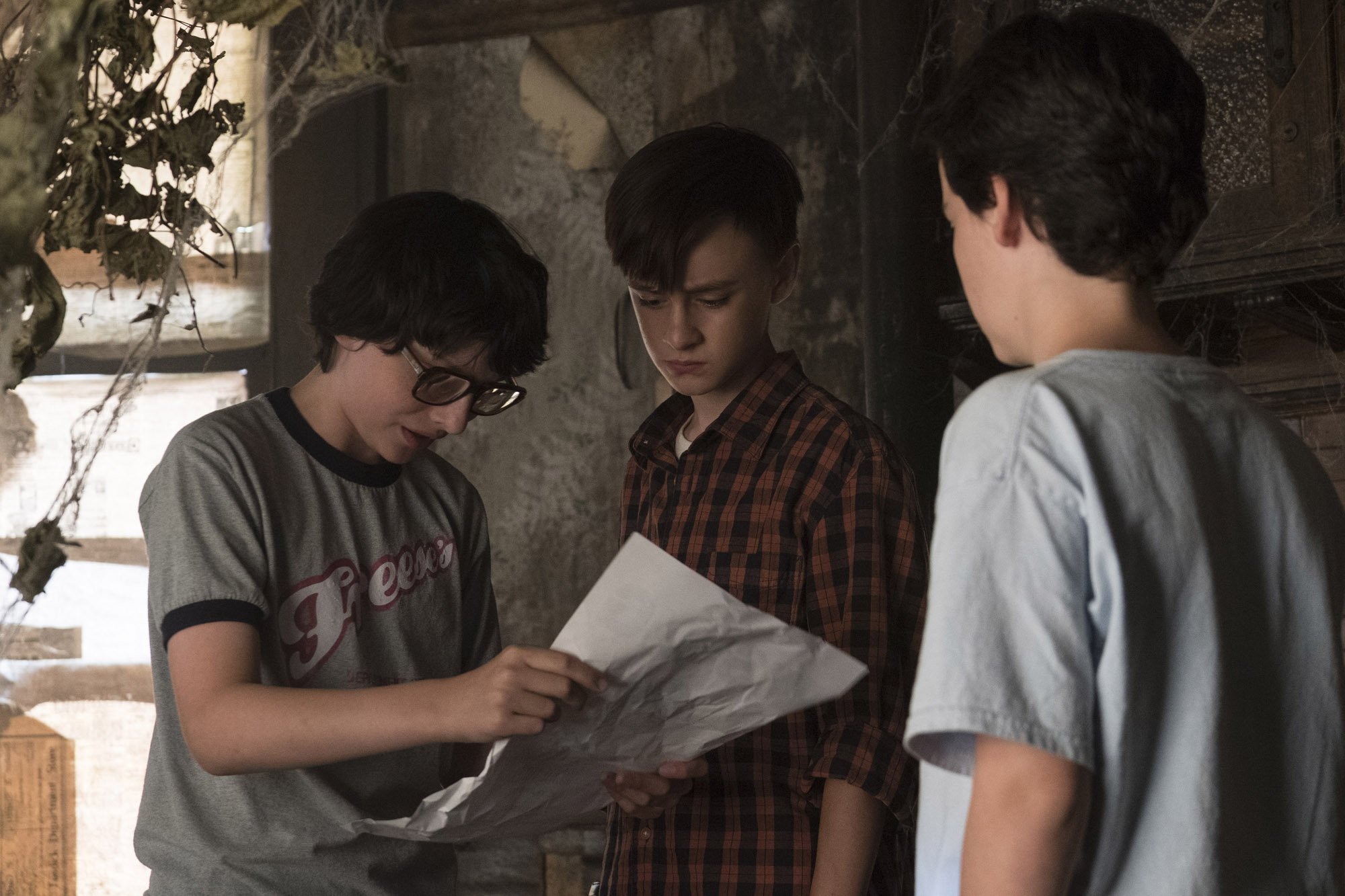 Jack Dylan Grazer and friends looking at a map HD Wallpaper