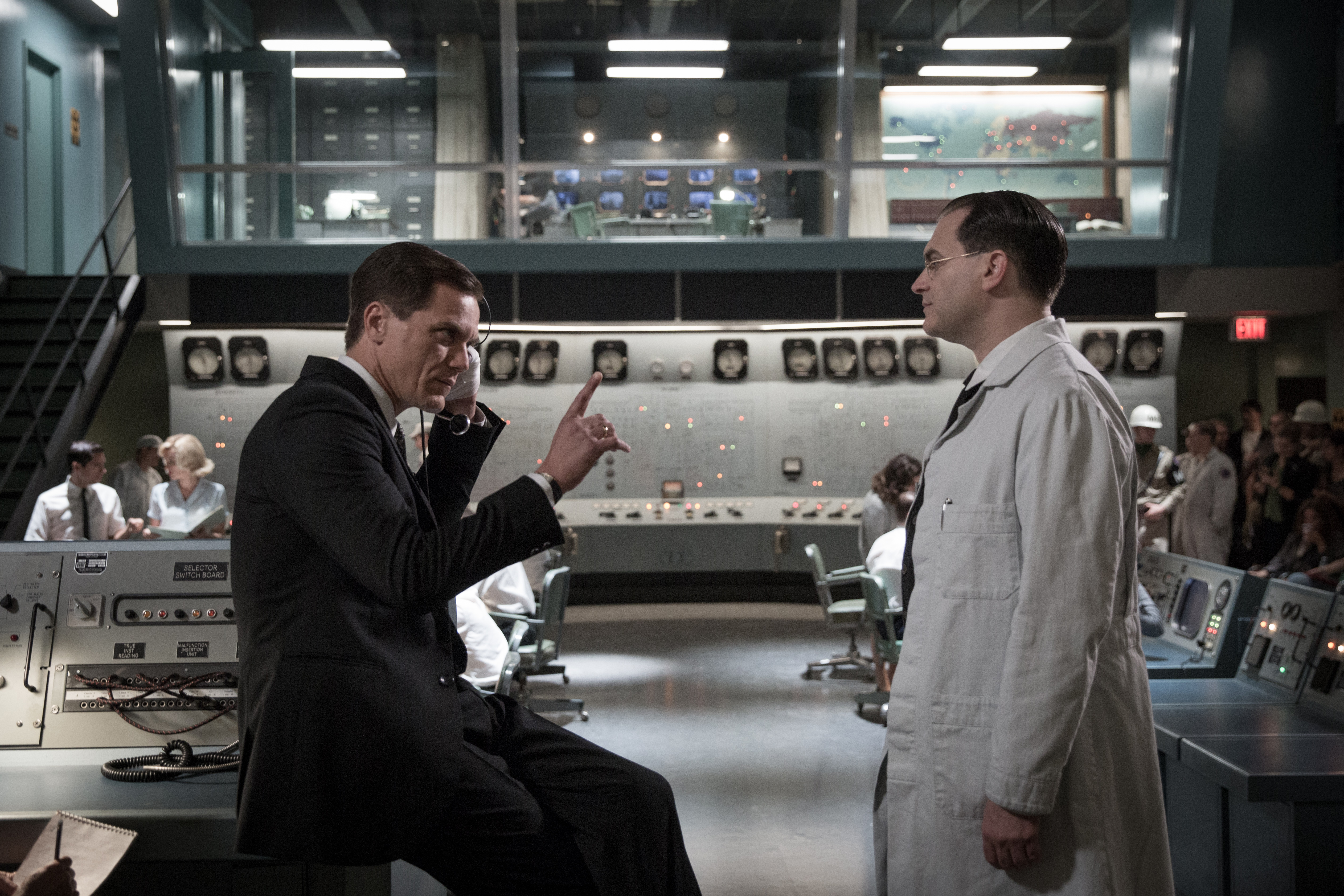 Michael Shannon in a Control Room HD Wallpaper