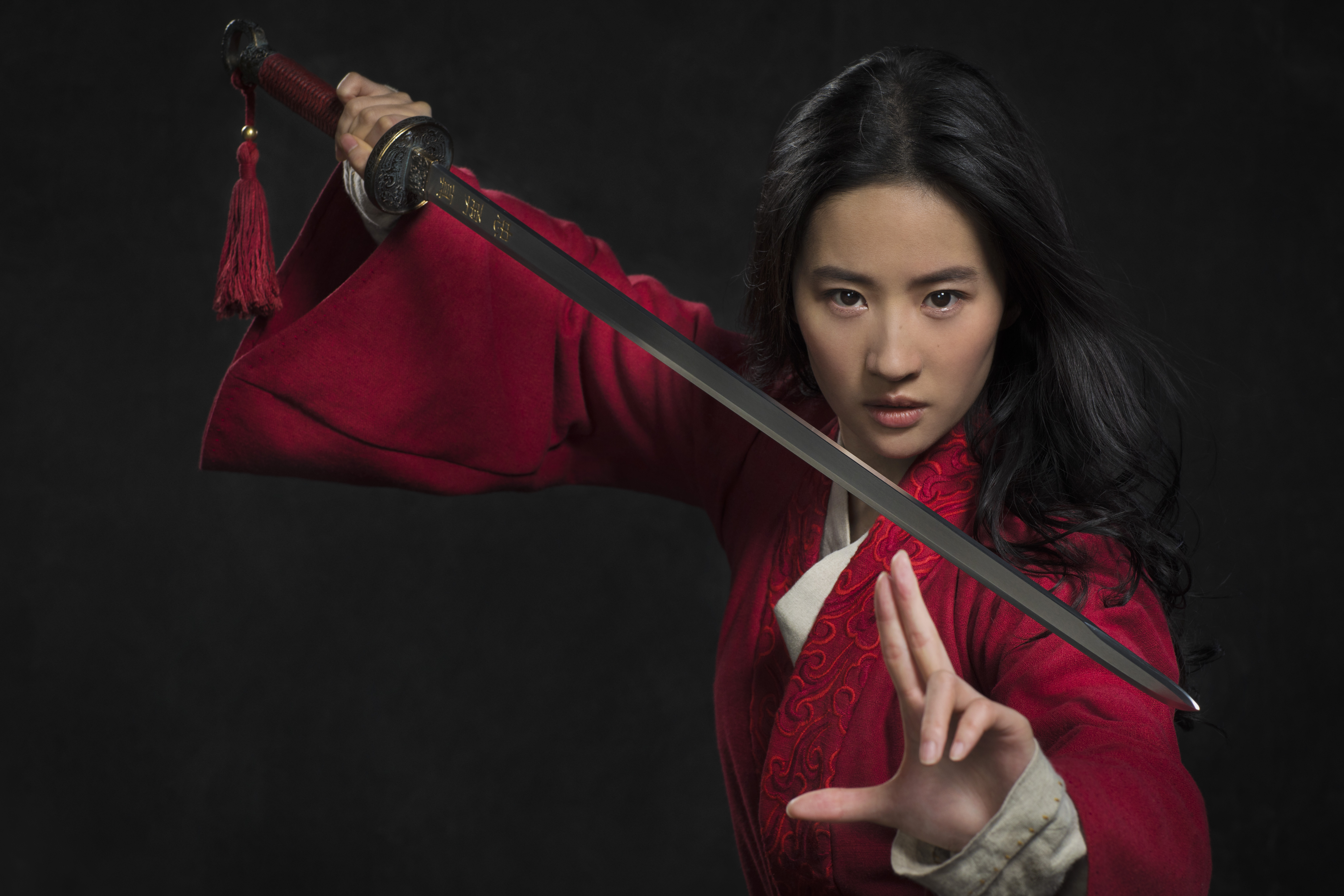 Mulan holding a sword HD Wallpaper